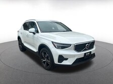2024 Volvo XC40 B5 Core -
                  Cincinnati, OH