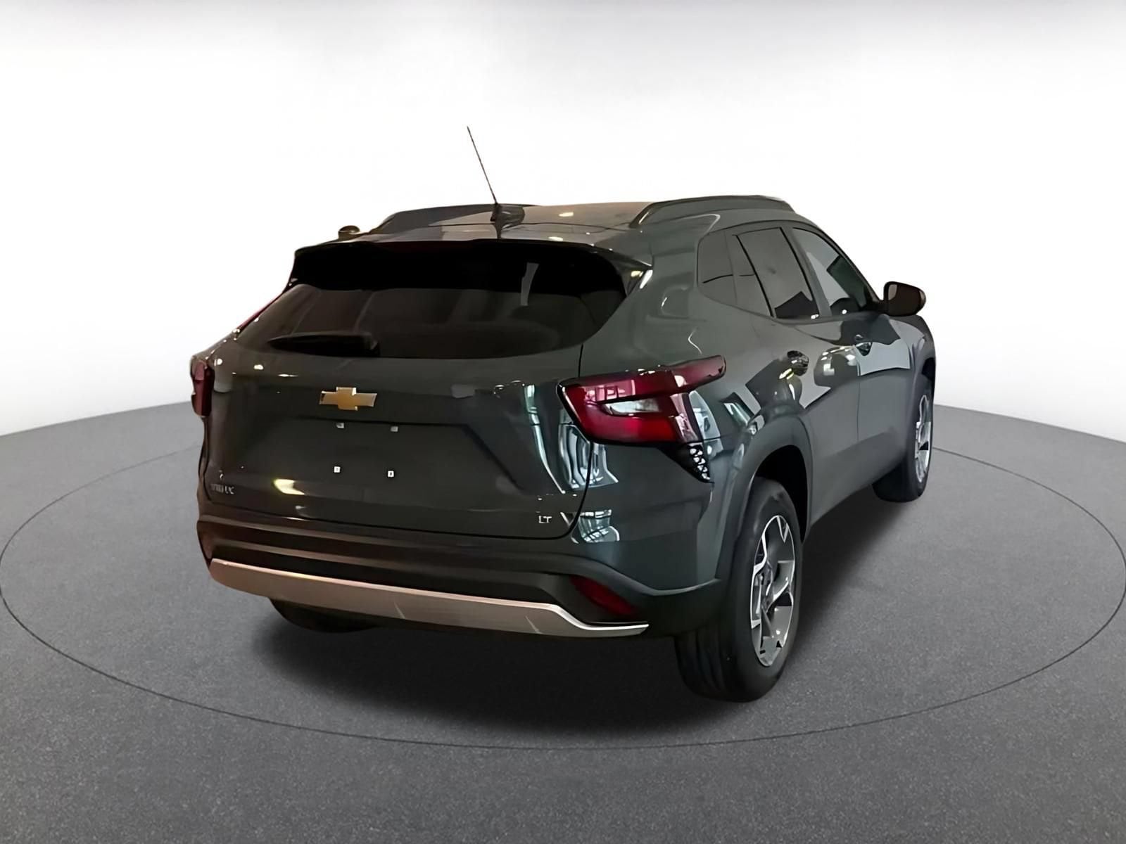Thumbnail: 2025 Chevrolet Trax - 12