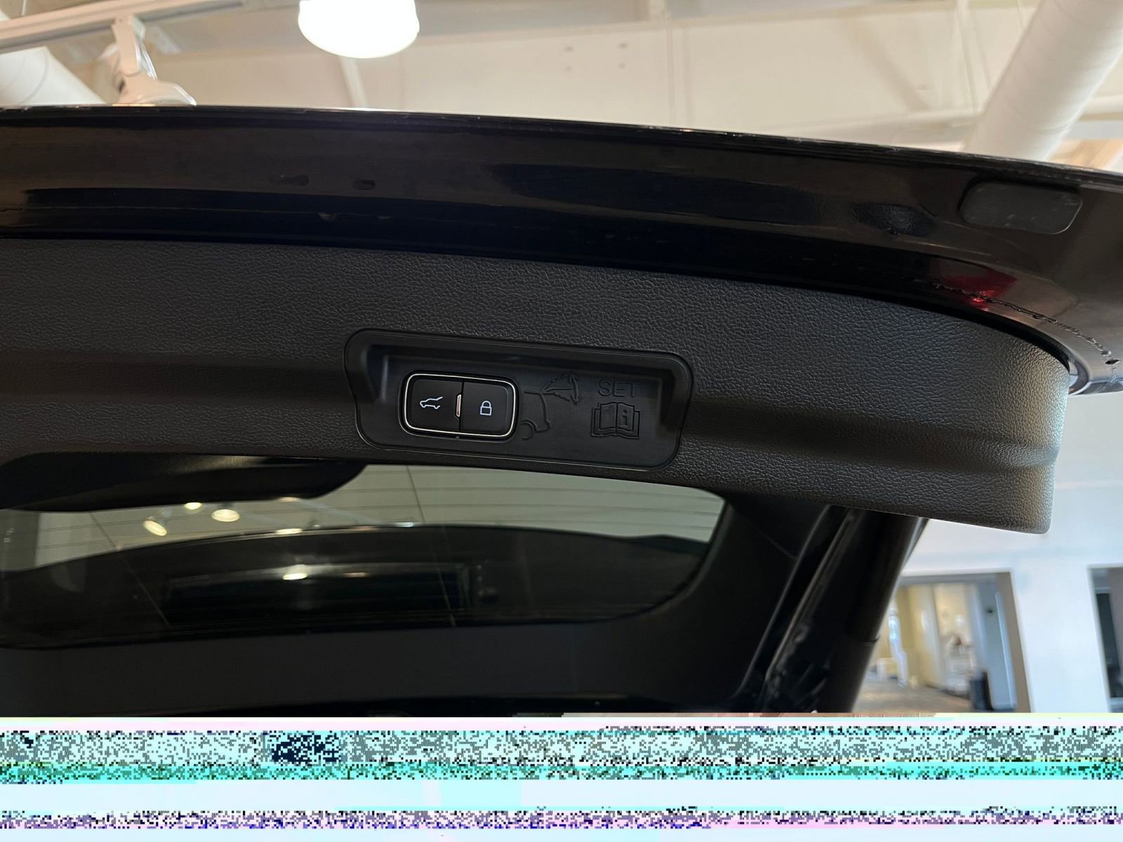 Thumbnail: 2023 Ford Explorer - 29