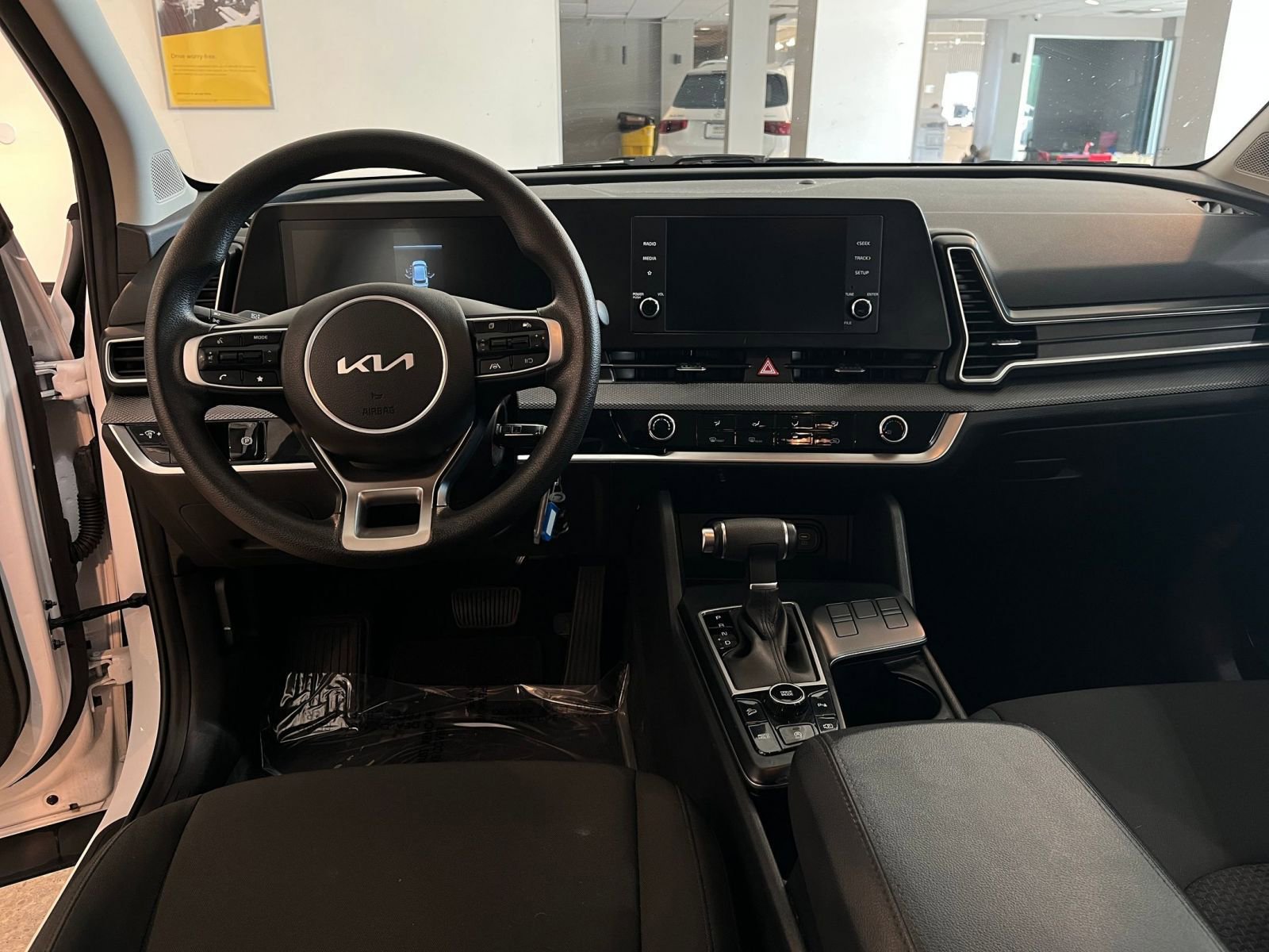 Thumbnail: 2025 Kia Sportage - 34