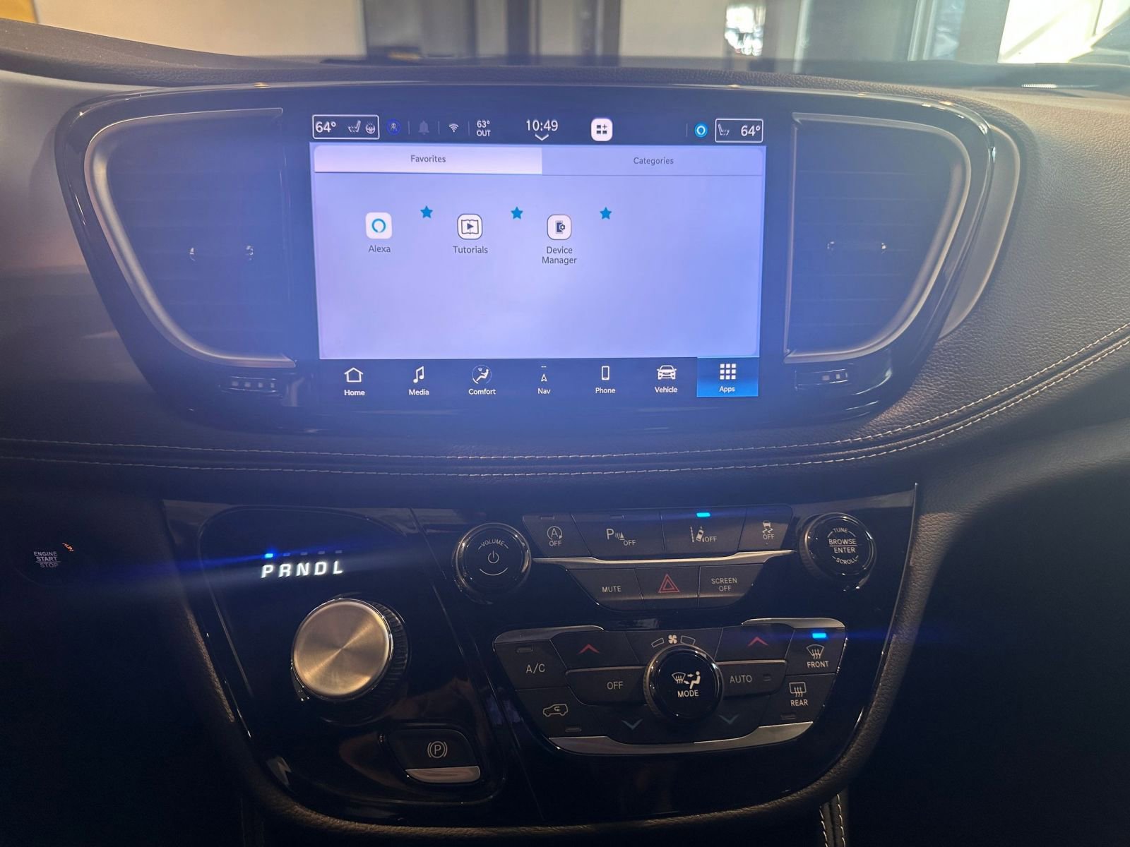 Thumbnail: 2025 Chrysler Pacifica - 21