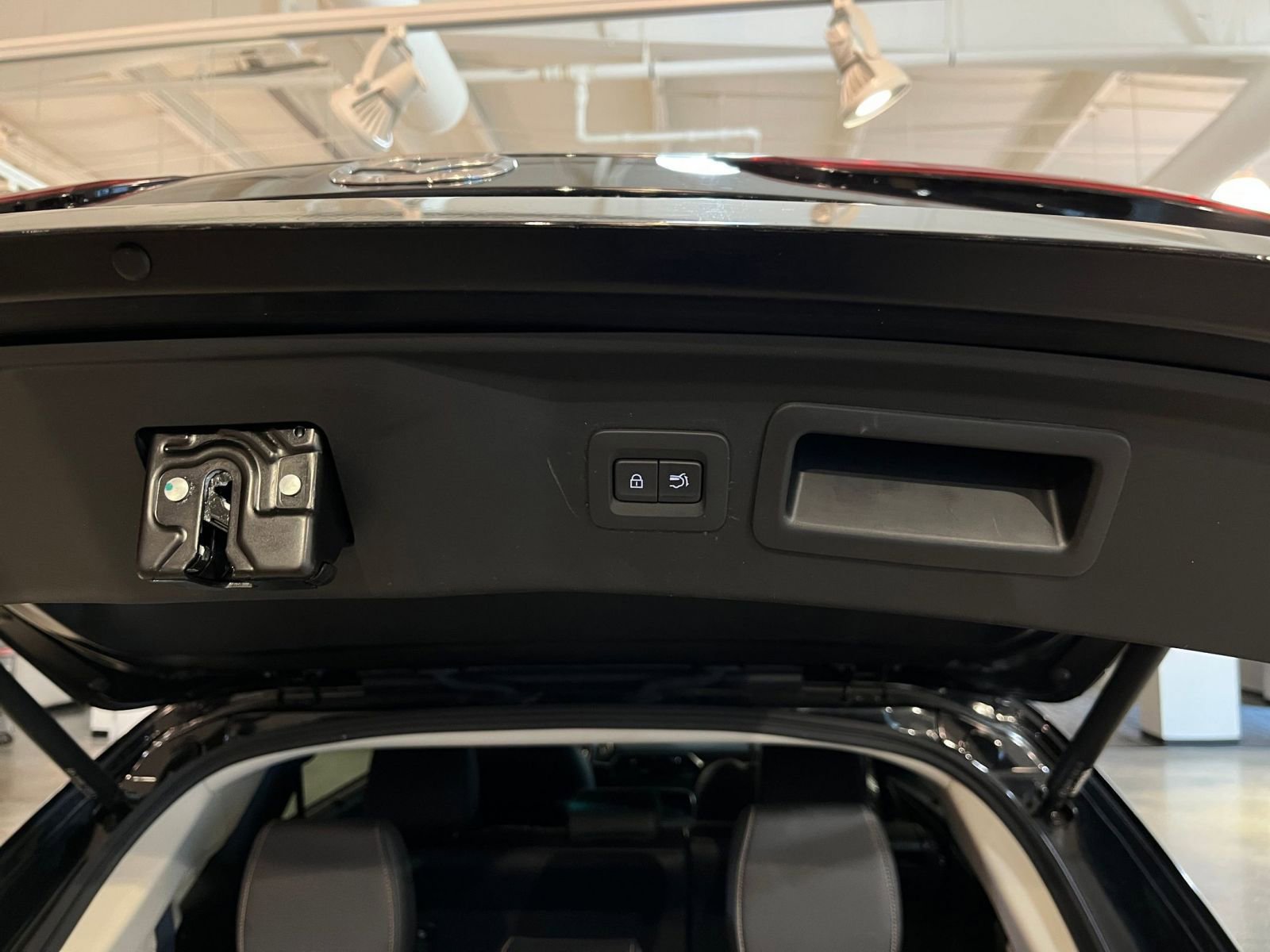 Thumbnail: 2025 Mazda CX-90 - 29