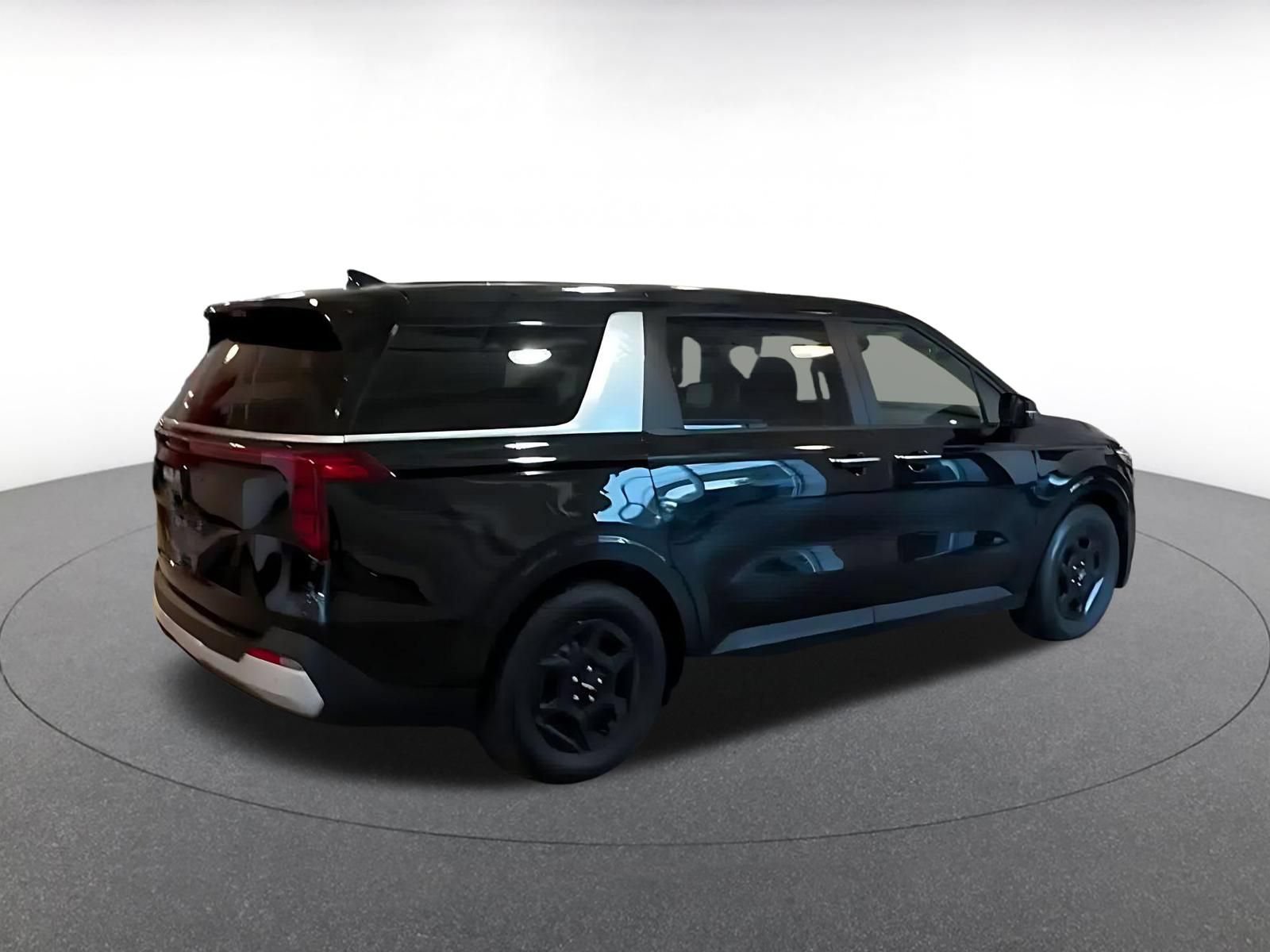 Thumbnail: 2026 Kia Carnival - 14