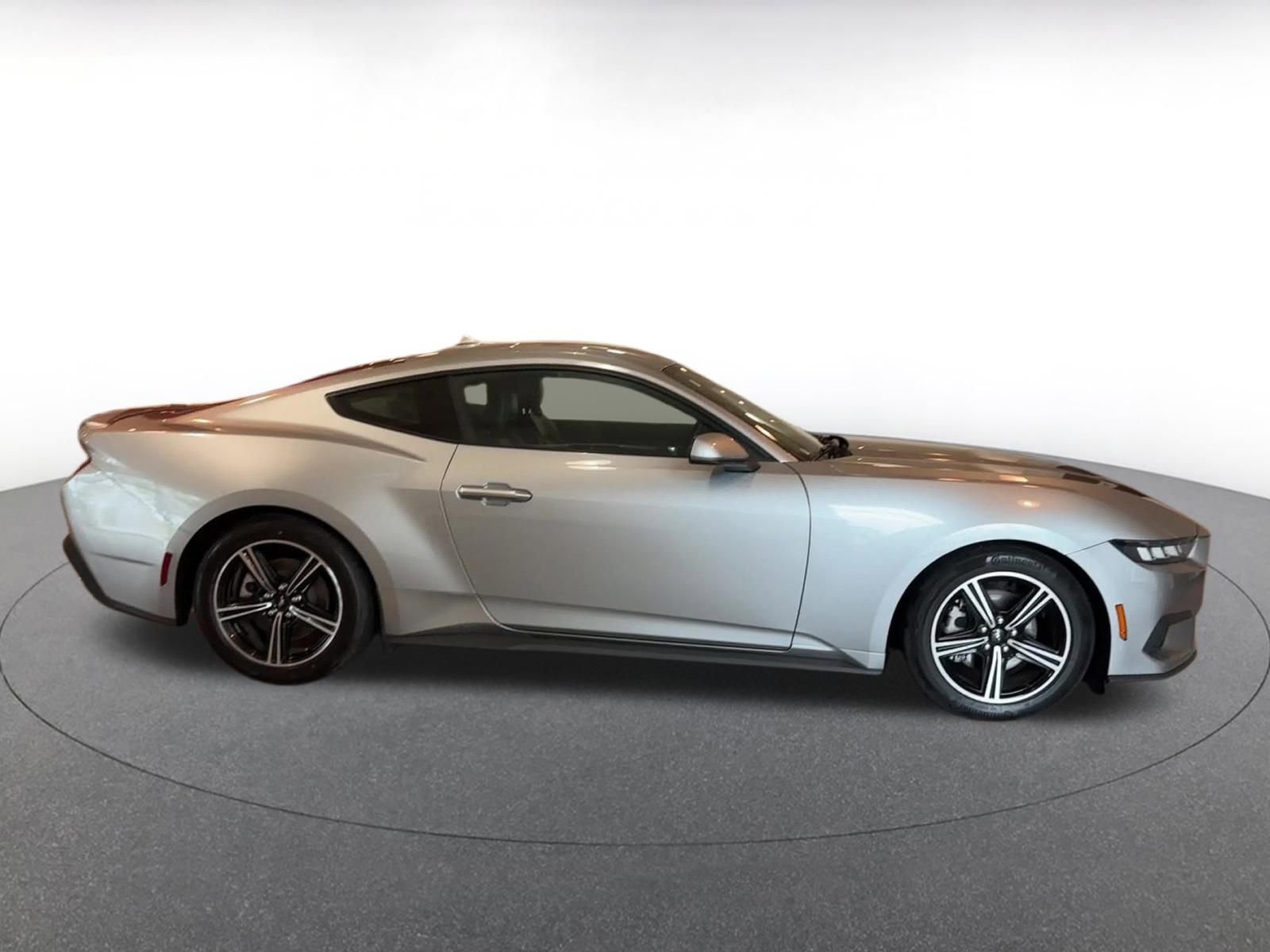 2024 Ford Mustang  16