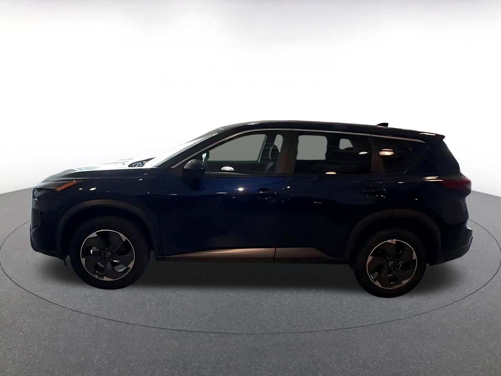 Thumbnail: 2025 Nissan Rogue - 8
