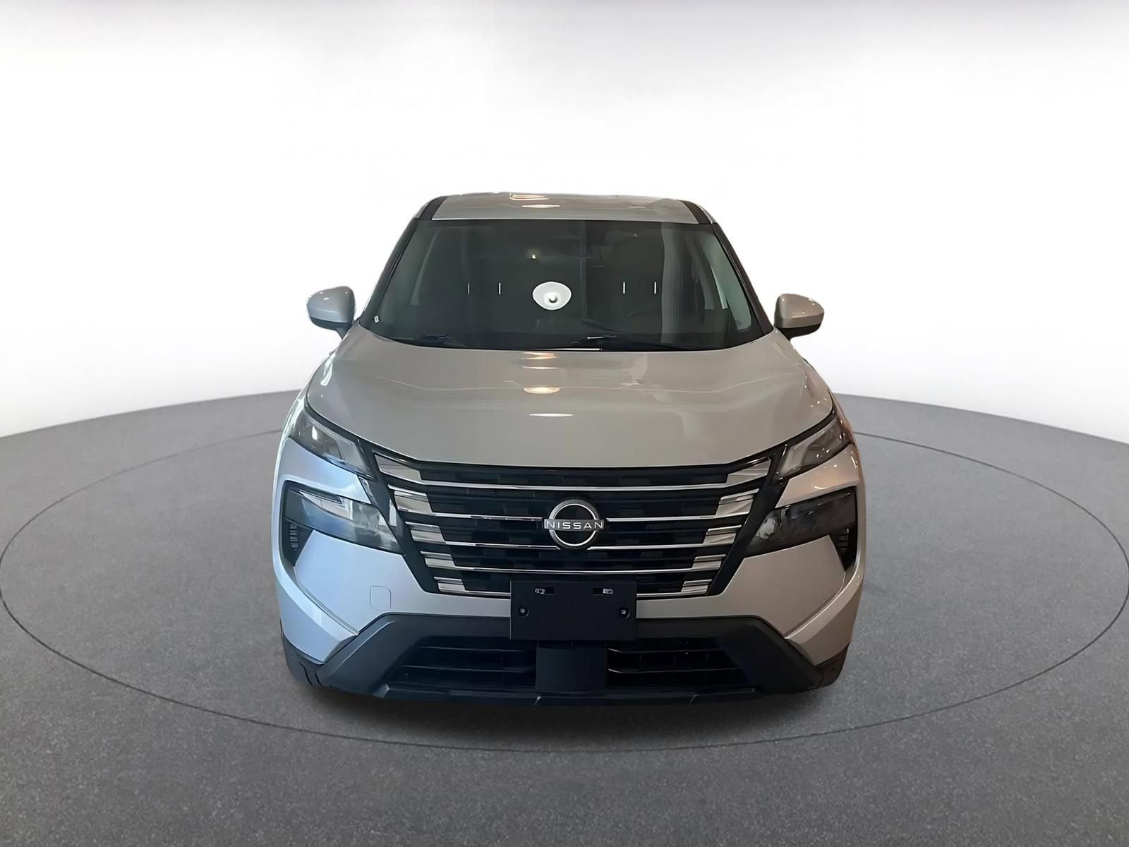 Thumbnail: 2025 Nissan Rogue - 4