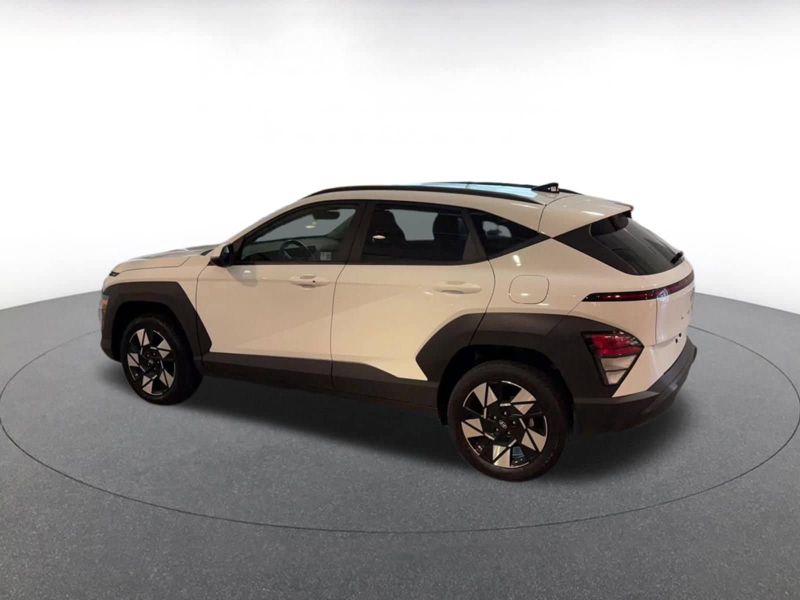 Thumbnail: 2025 Hyundai Kona - 10