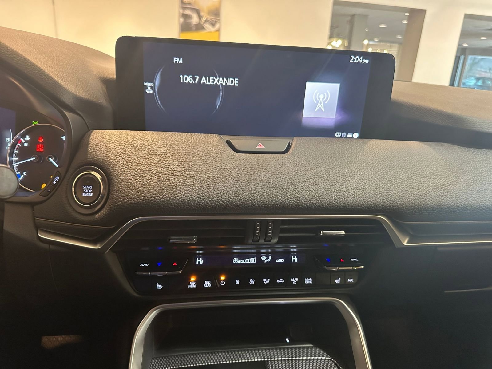 Thumbnail: 2025 Mazda CX-90 - 18