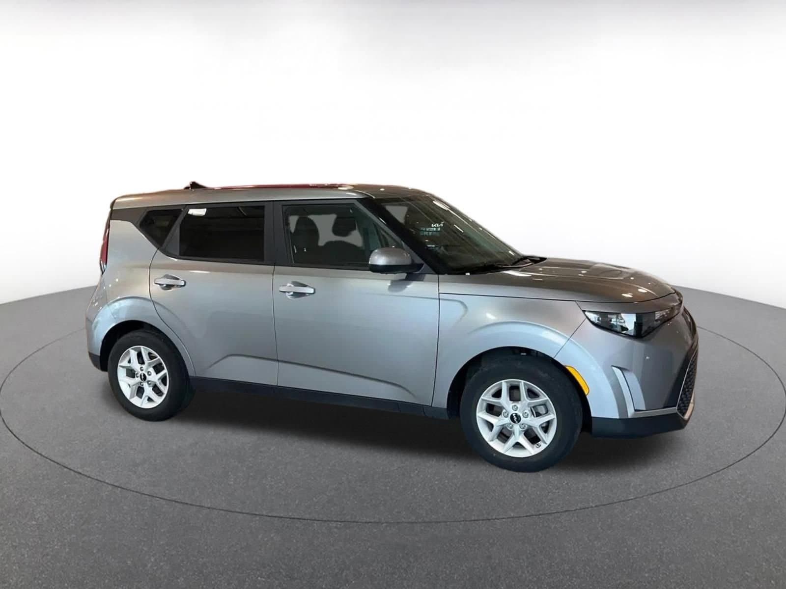 Thumbnail: 2025 Kia Soul - 2