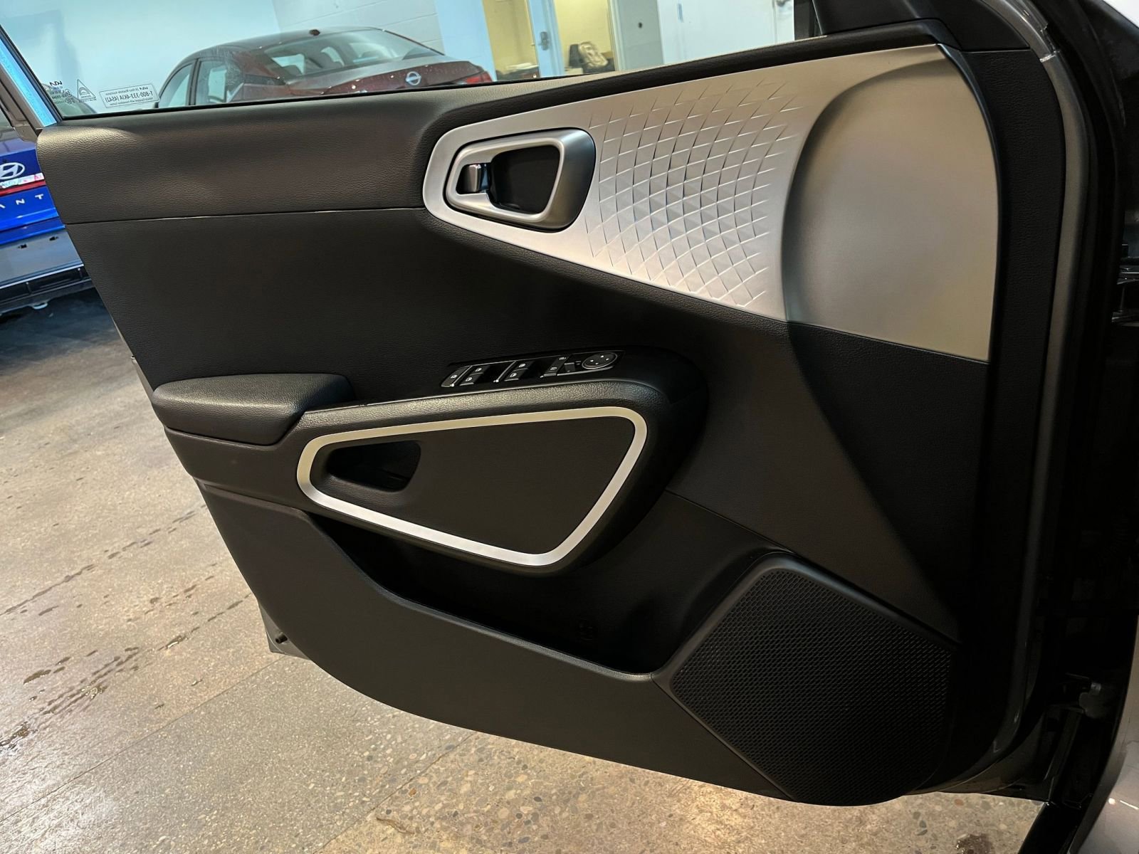 Thumbnail: 2025 Kia Soul - 18