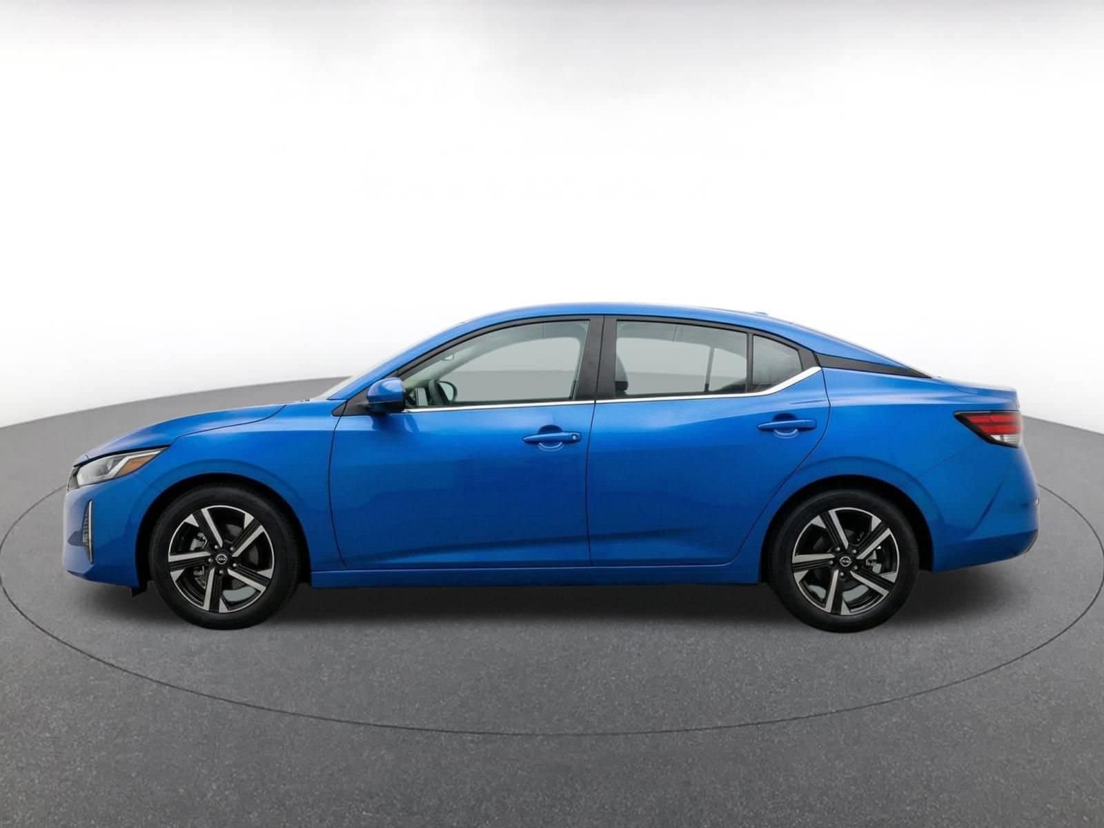 Thumbnail: 2025 Nissan Sentra - 4