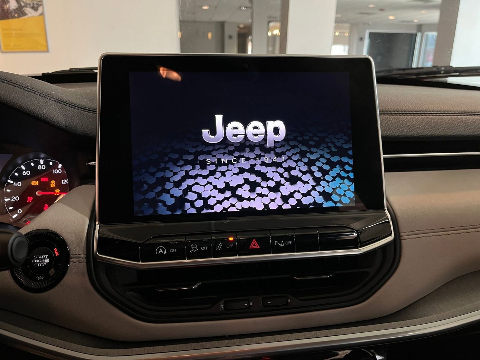 Thumbnail: 2025 Jeep Compass - 20