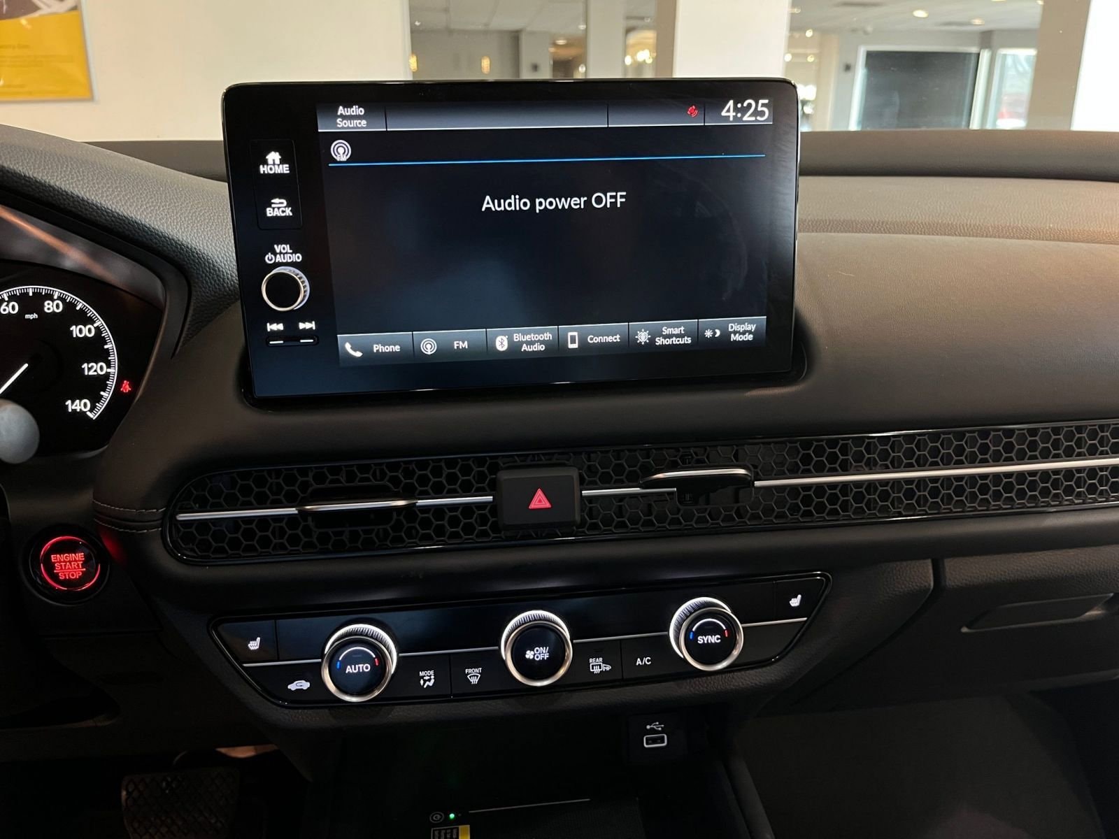 Thumbnail: 2025 Honda HR-V - 17