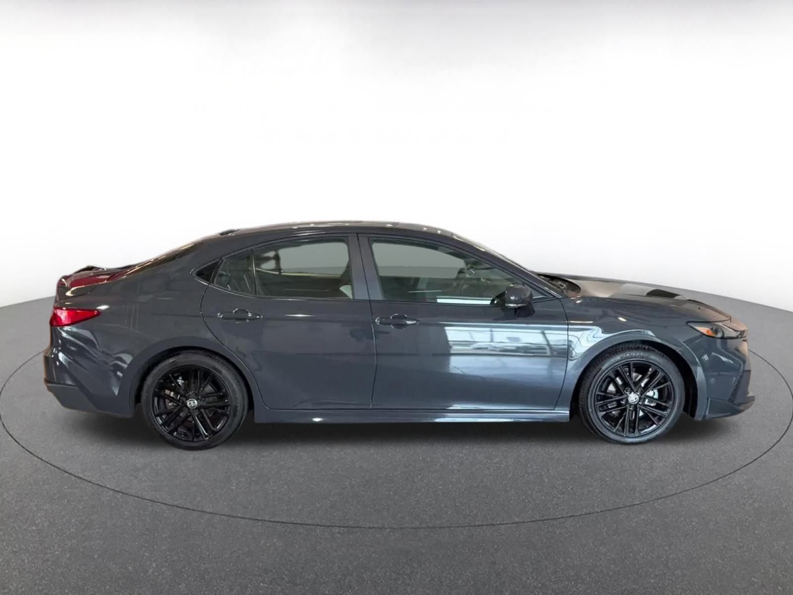 Thumbnail: 2025 Toyota Camry - 16