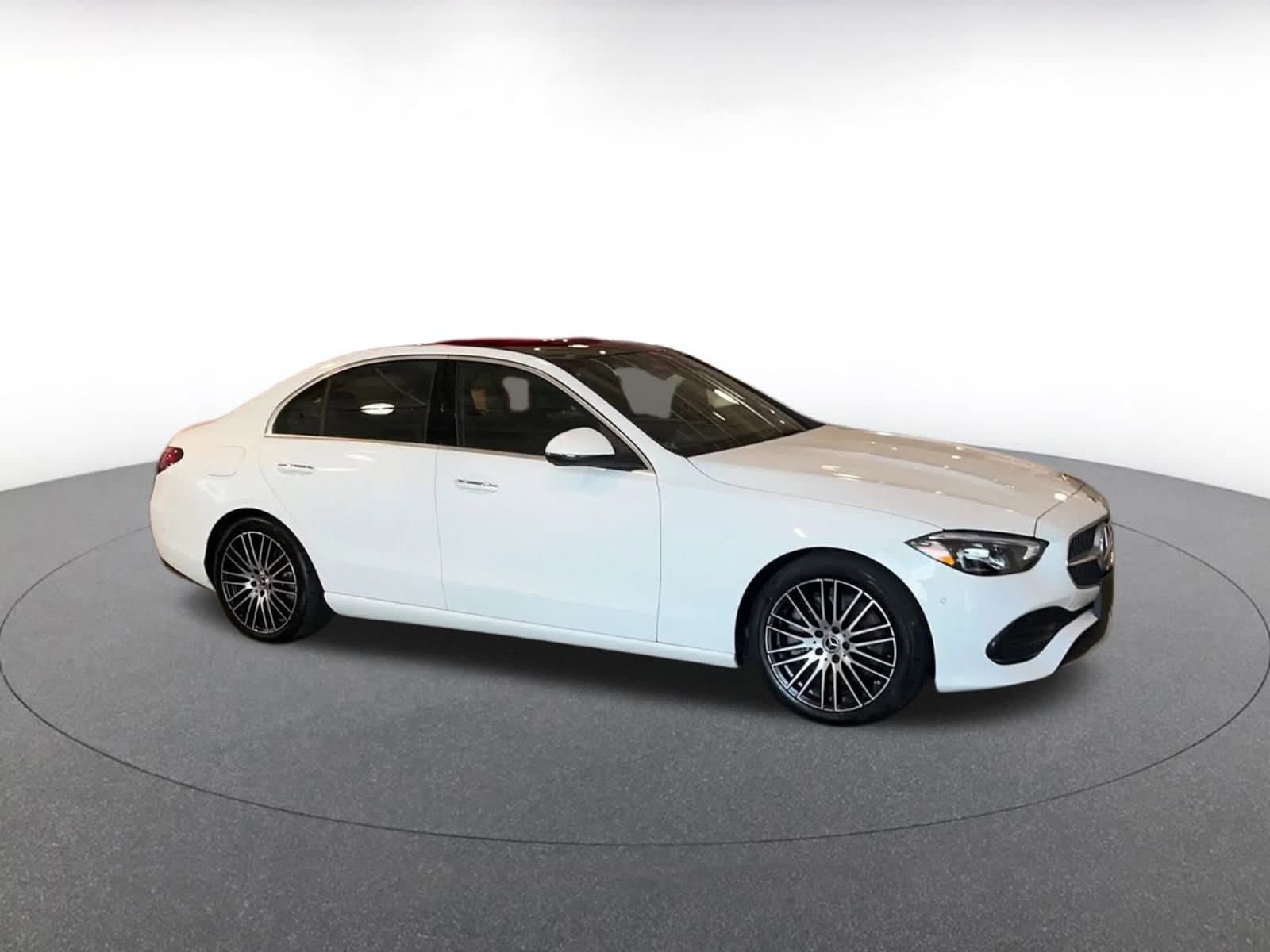 Thumbnail: 2024 Mercedes-Benz C-Class - 2