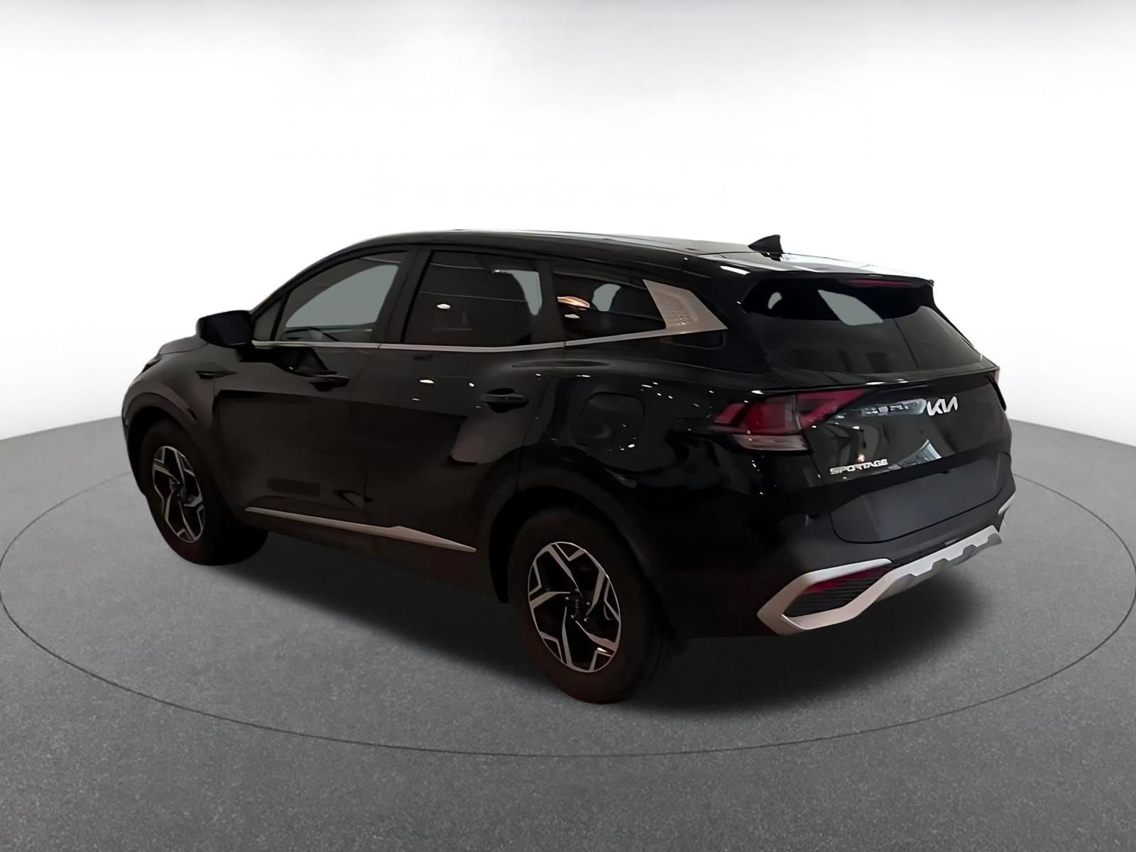 Thumbnail: 2025 Kia Sportage - 9
