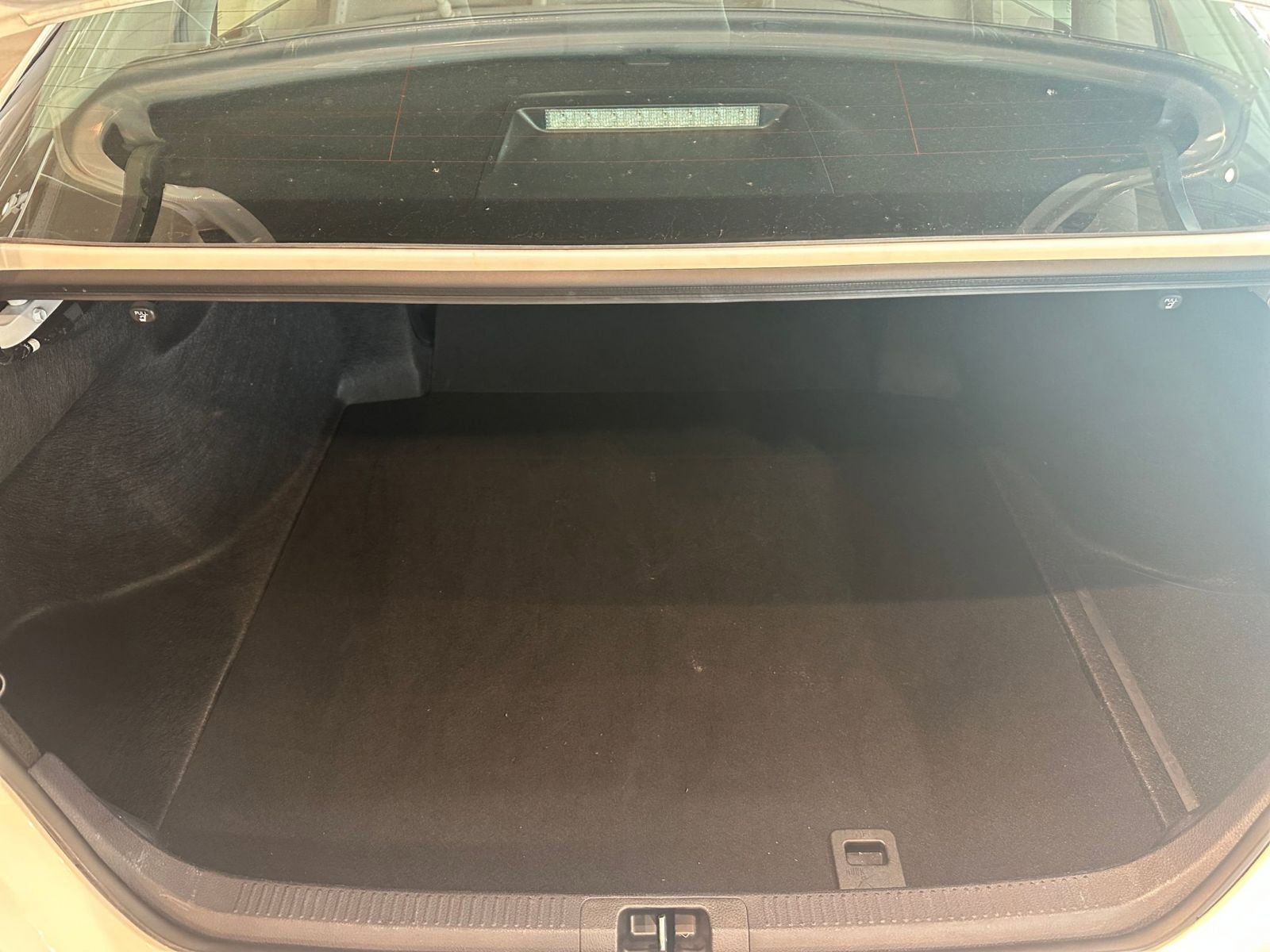 Thumbnail: 2025 Toyota Camry - 31