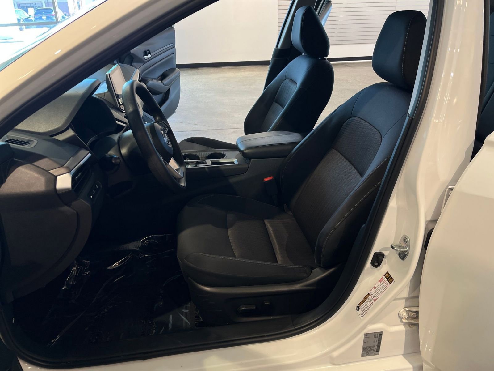 Thumbnail: 2025 Nissan Altima - 27