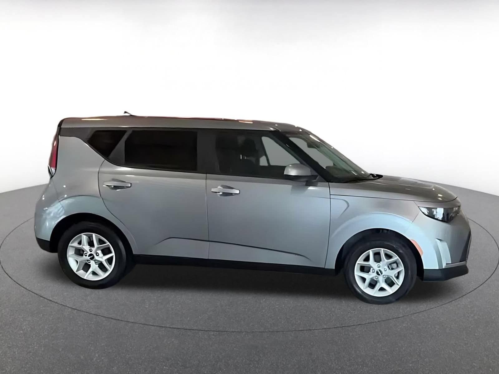 Thumbnail: 2025 Kia Soul - 14