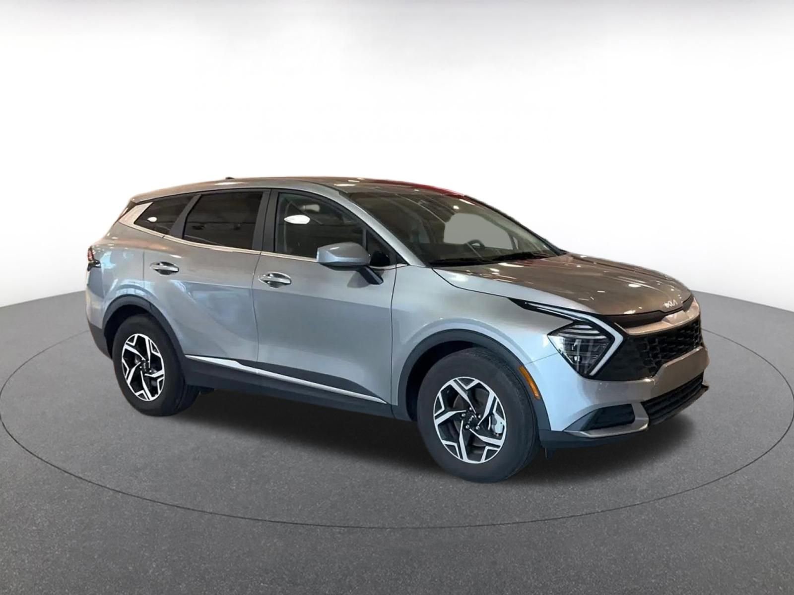 Thumbnail: 2025 Kia Sportage - 2