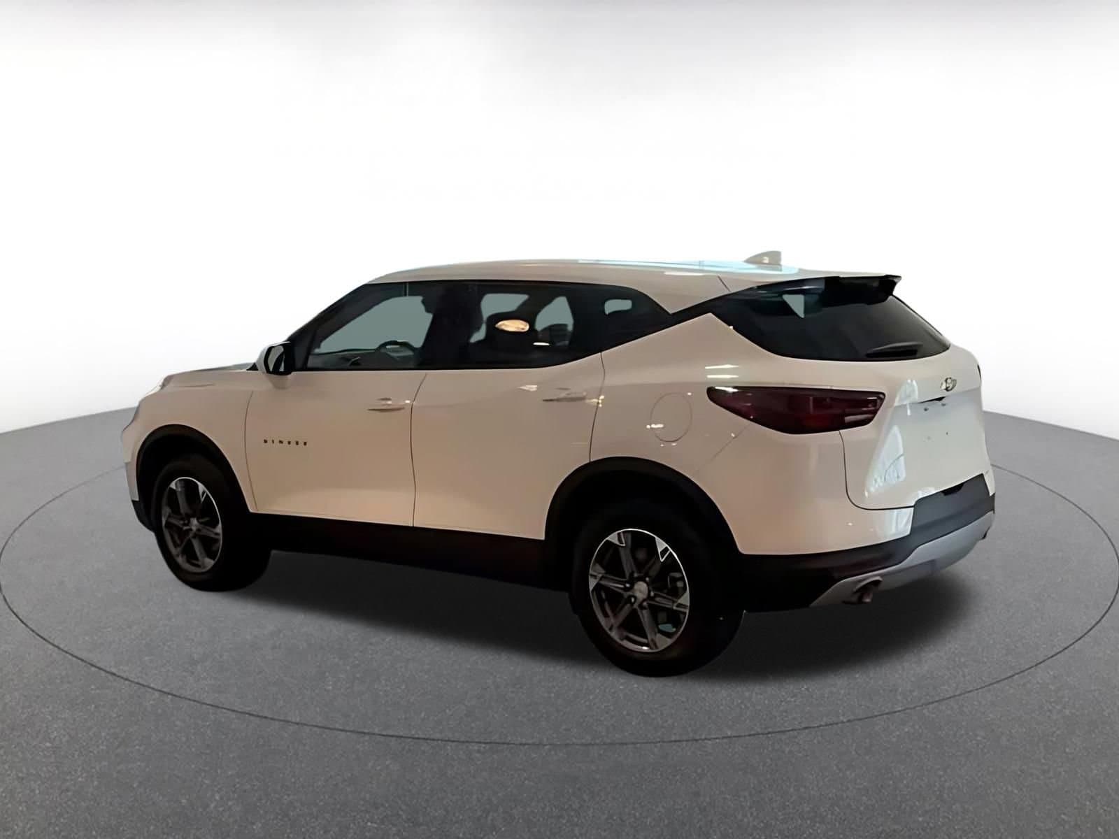 Thumbnail: 2025 Chevrolet Blazer - 10