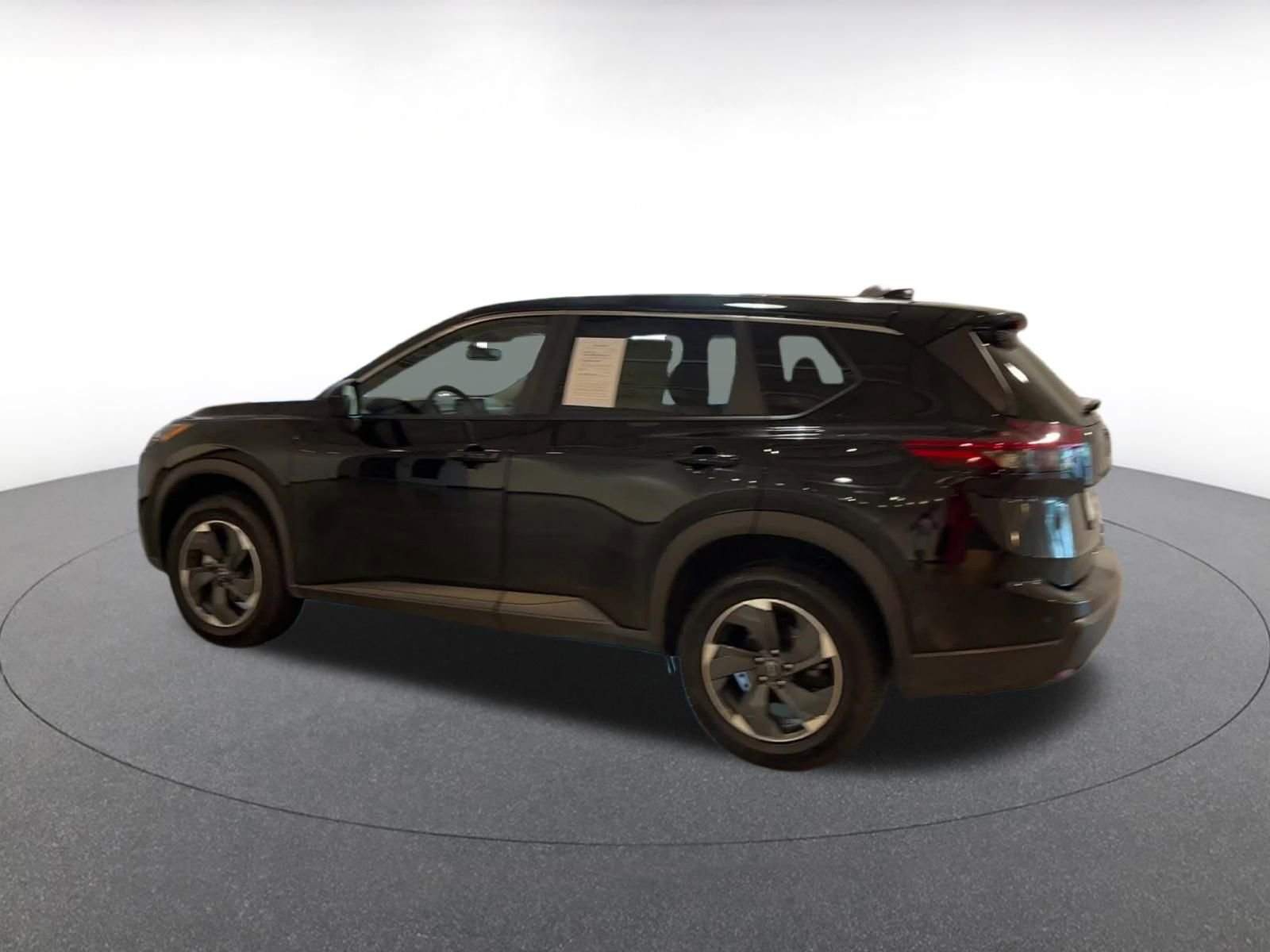 Thumbnail: 2024 Nissan Rogue - 10