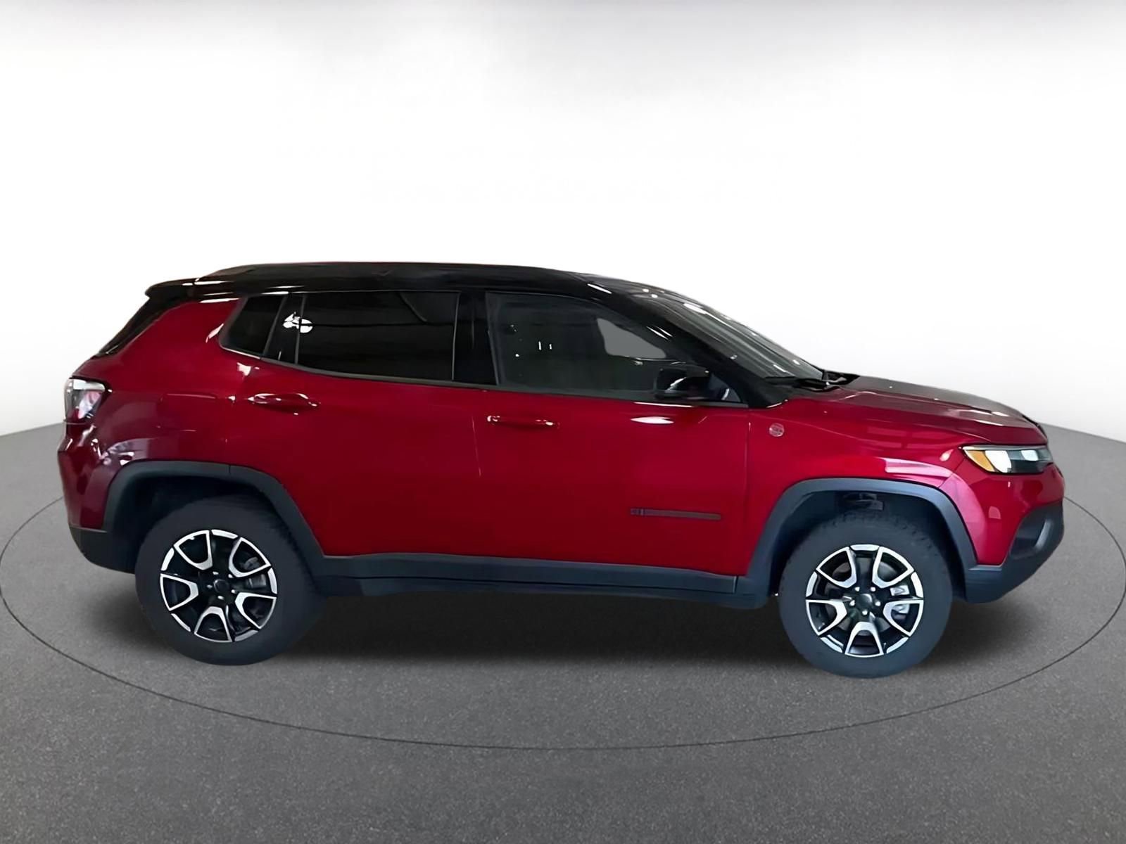 Thumbnail: 2025 Jeep Compass - 14
