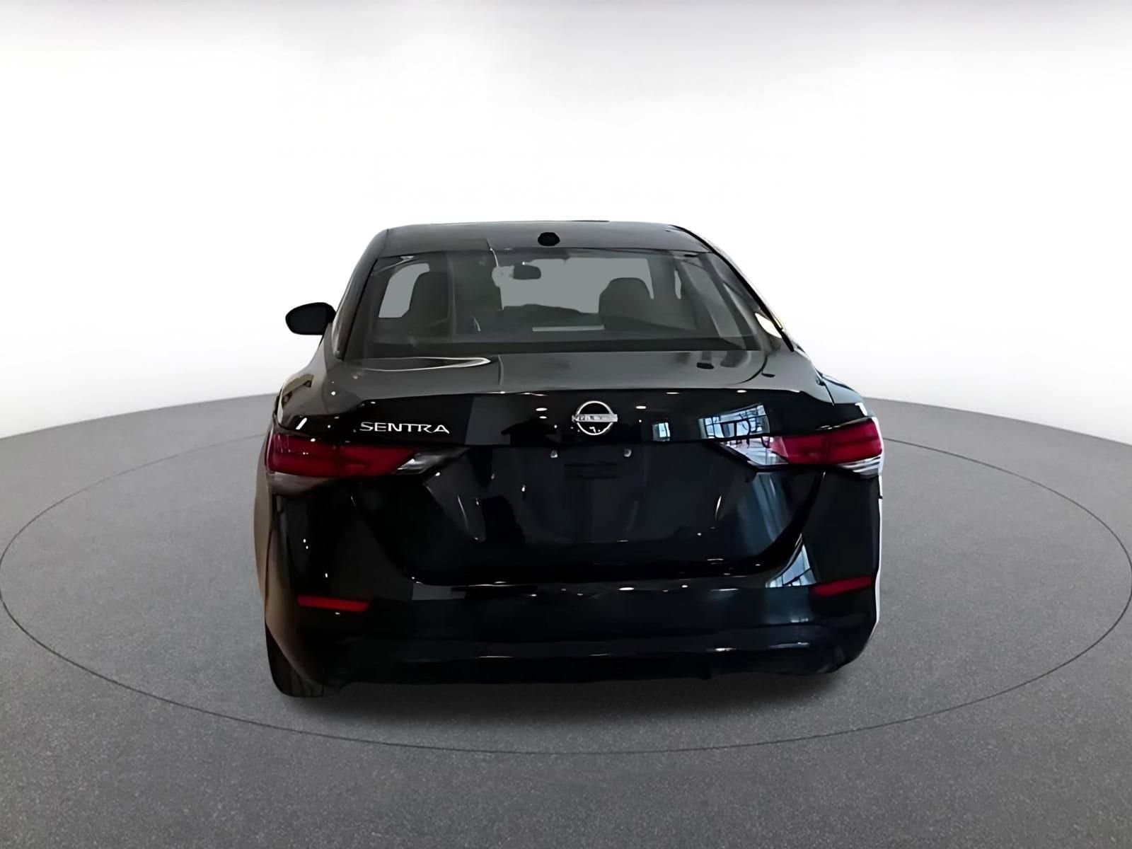 Thumbnail: 2025 Nissan Sentra - 12