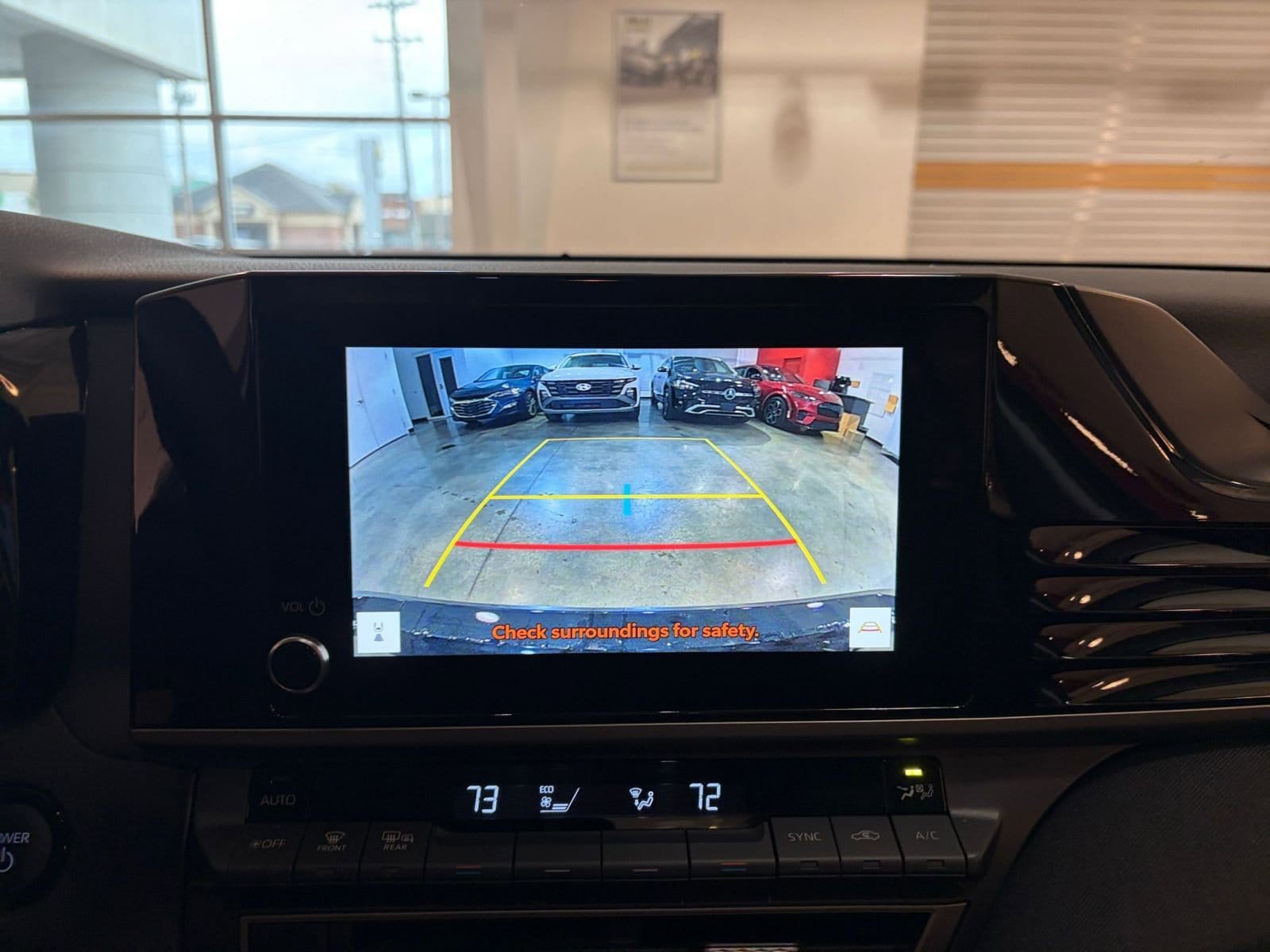 Thumbnail: 2025 Toyota Camry - 17