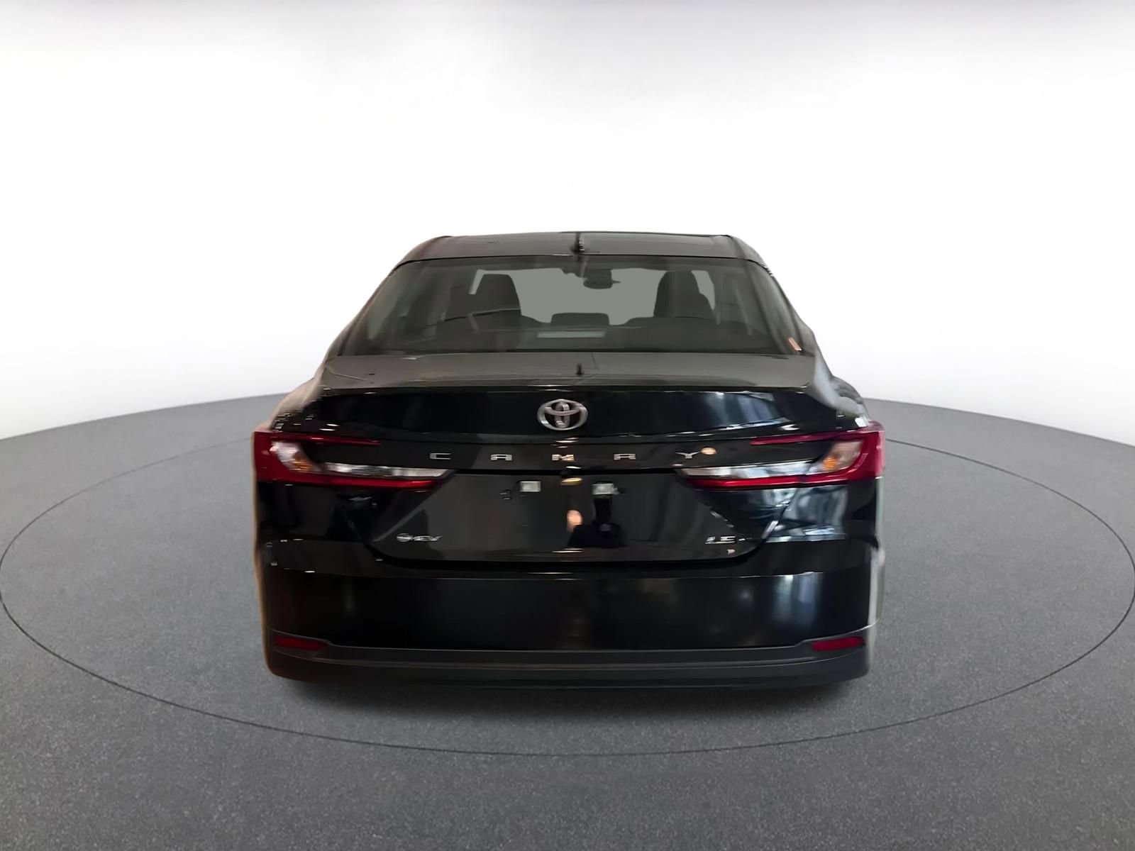 Thumbnail: 2025 Toyota Camry - 12