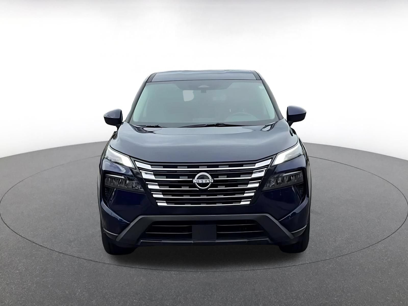 Thumbnail: 2025 Nissan Rogue - 4
