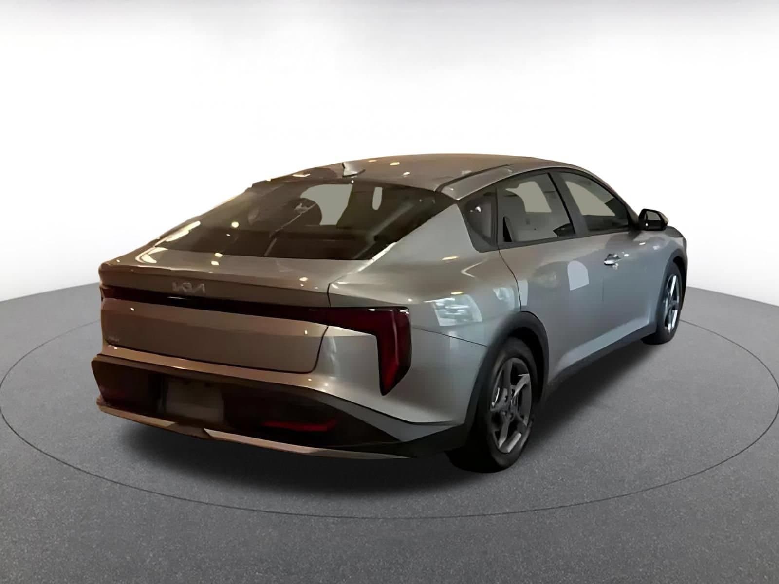 Thumbnail: 2025 Kia K4 - 9