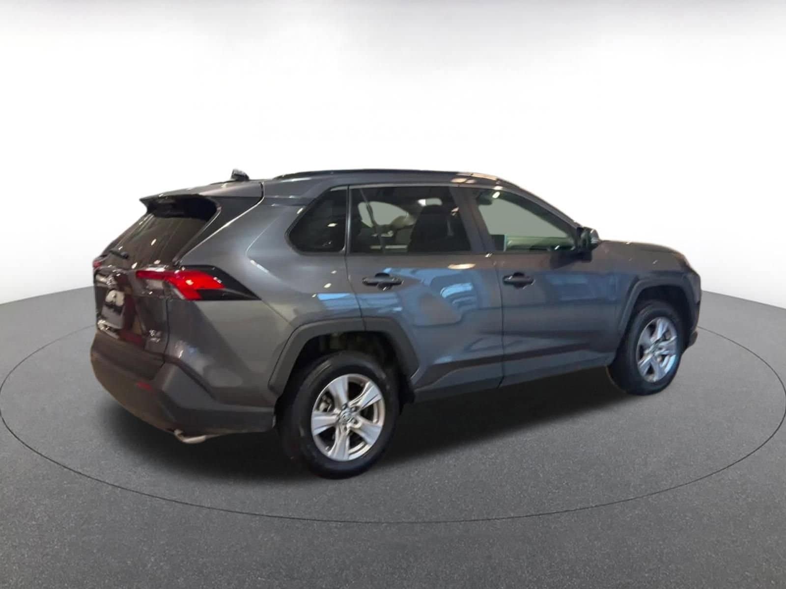 Thumbnail: 2025 Toyota RAV4 - 15