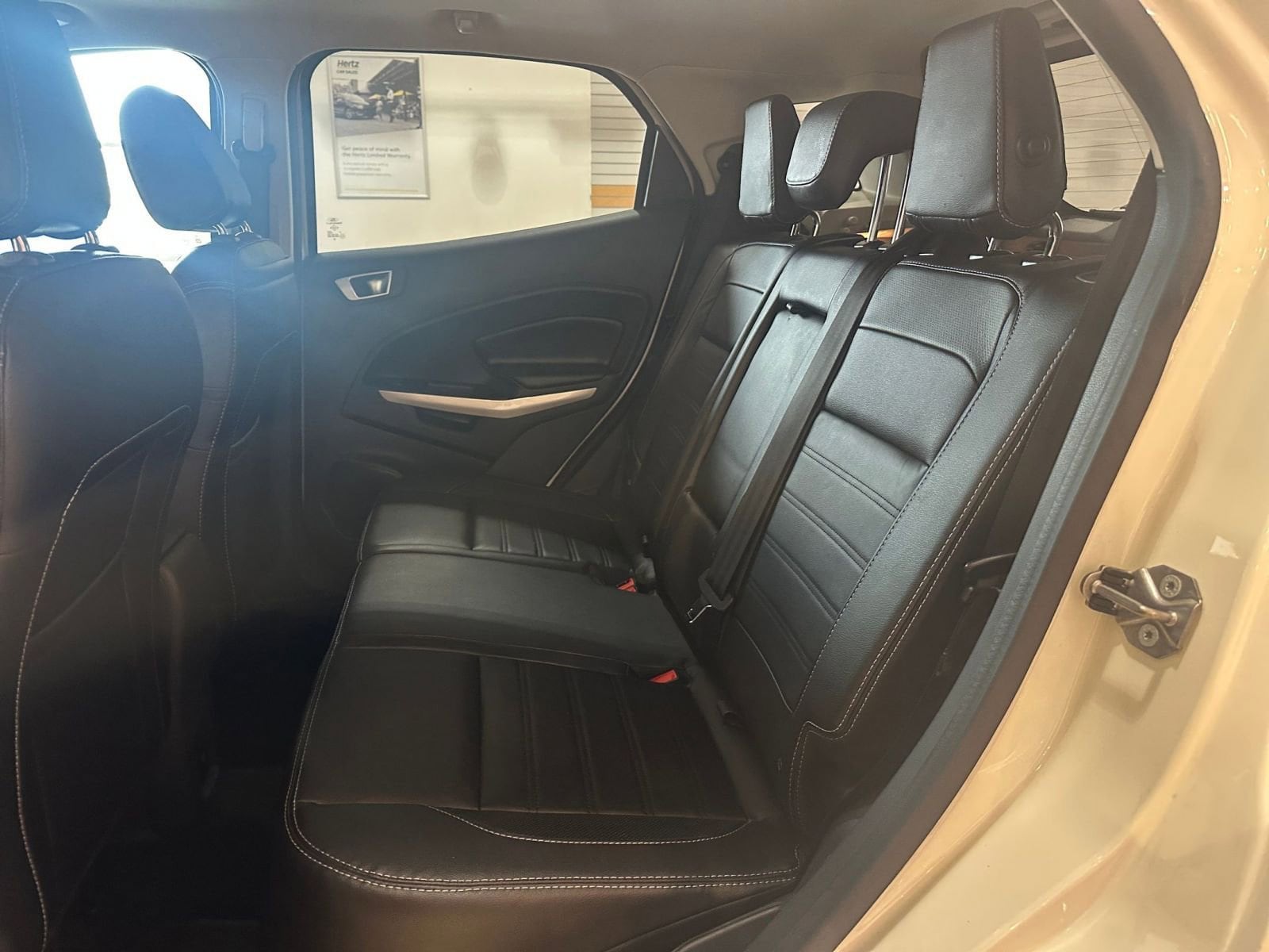 Thumbnail: 2019 Ford EcoSport - 24