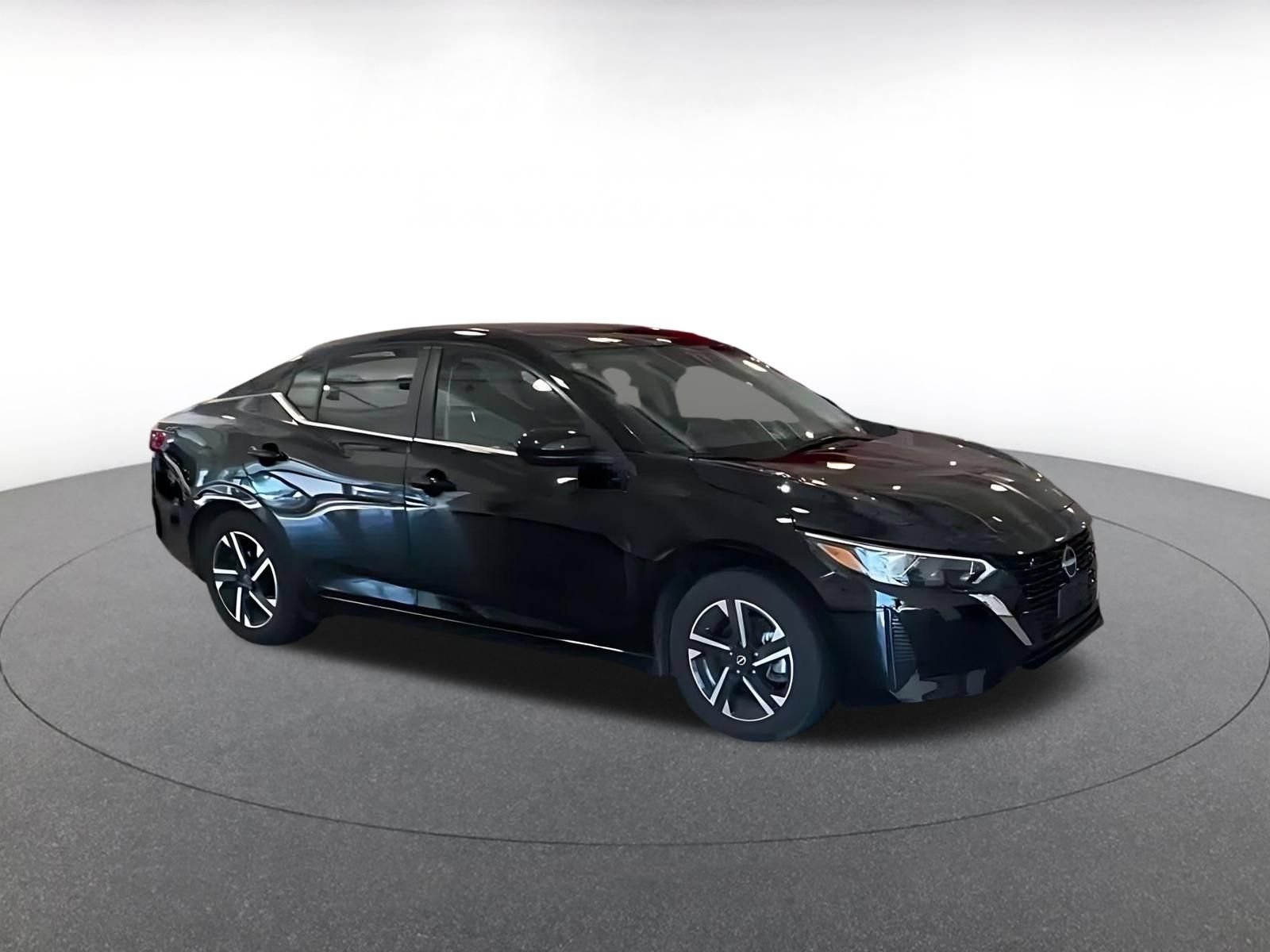 Thumbnail: 2025 Nissan Sentra - 2