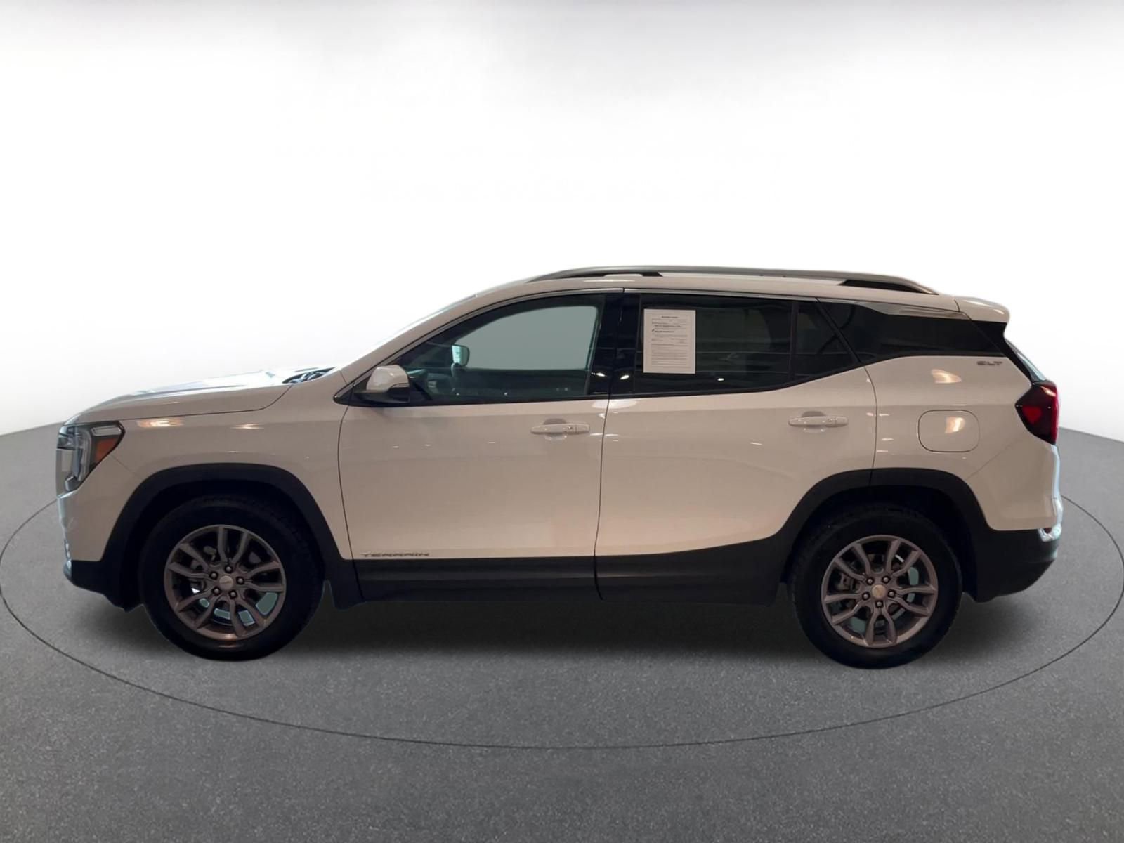 Thumbnail: 2024 GMC Terrain - 8