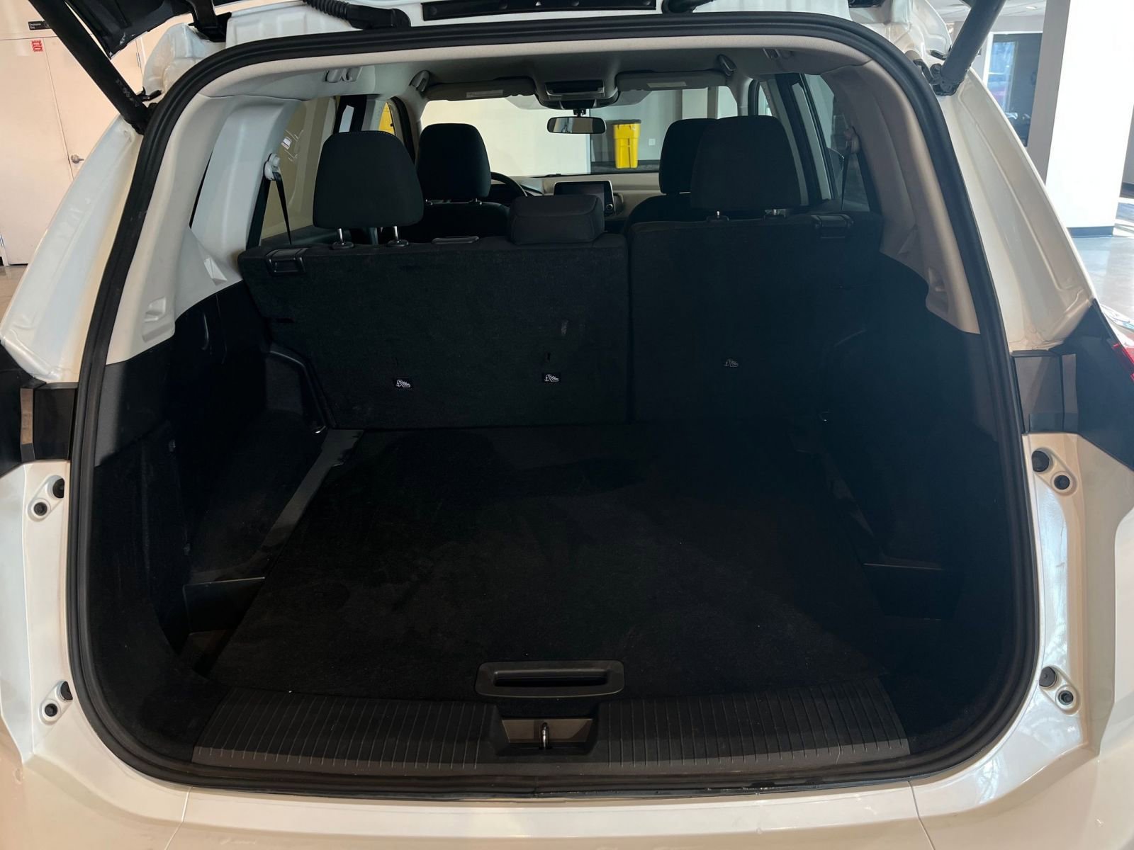 Thumbnail: 2025 Nissan Rogue - 32