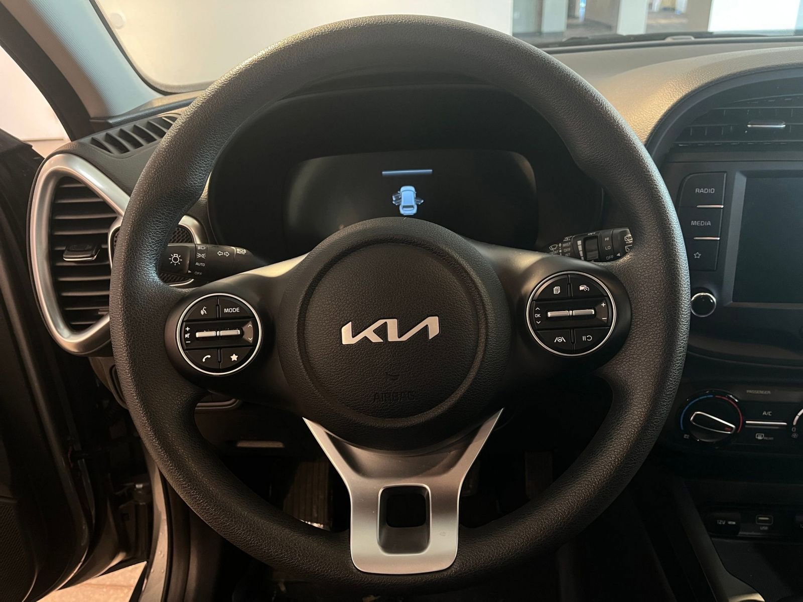 Thumbnail: 2025 Kia Soul - 28