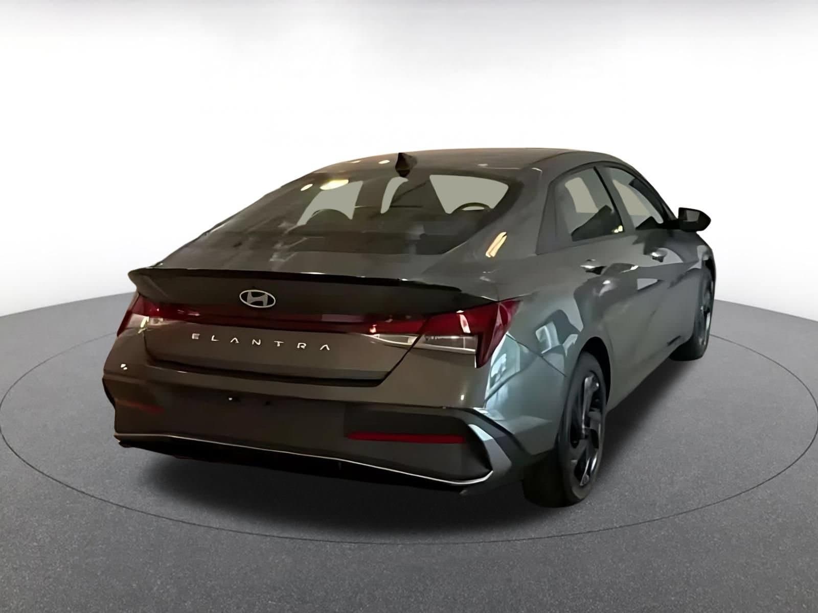 Thumbnail: 2026 Hyundai Elantra - 13
