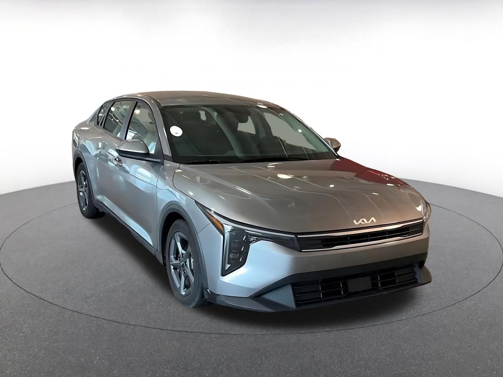 Thumbnail: 2025 Kia K4 - 3