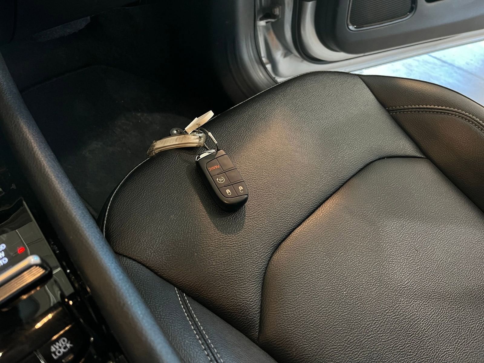 Thumbnail: 2025 Jeep Compass - 21