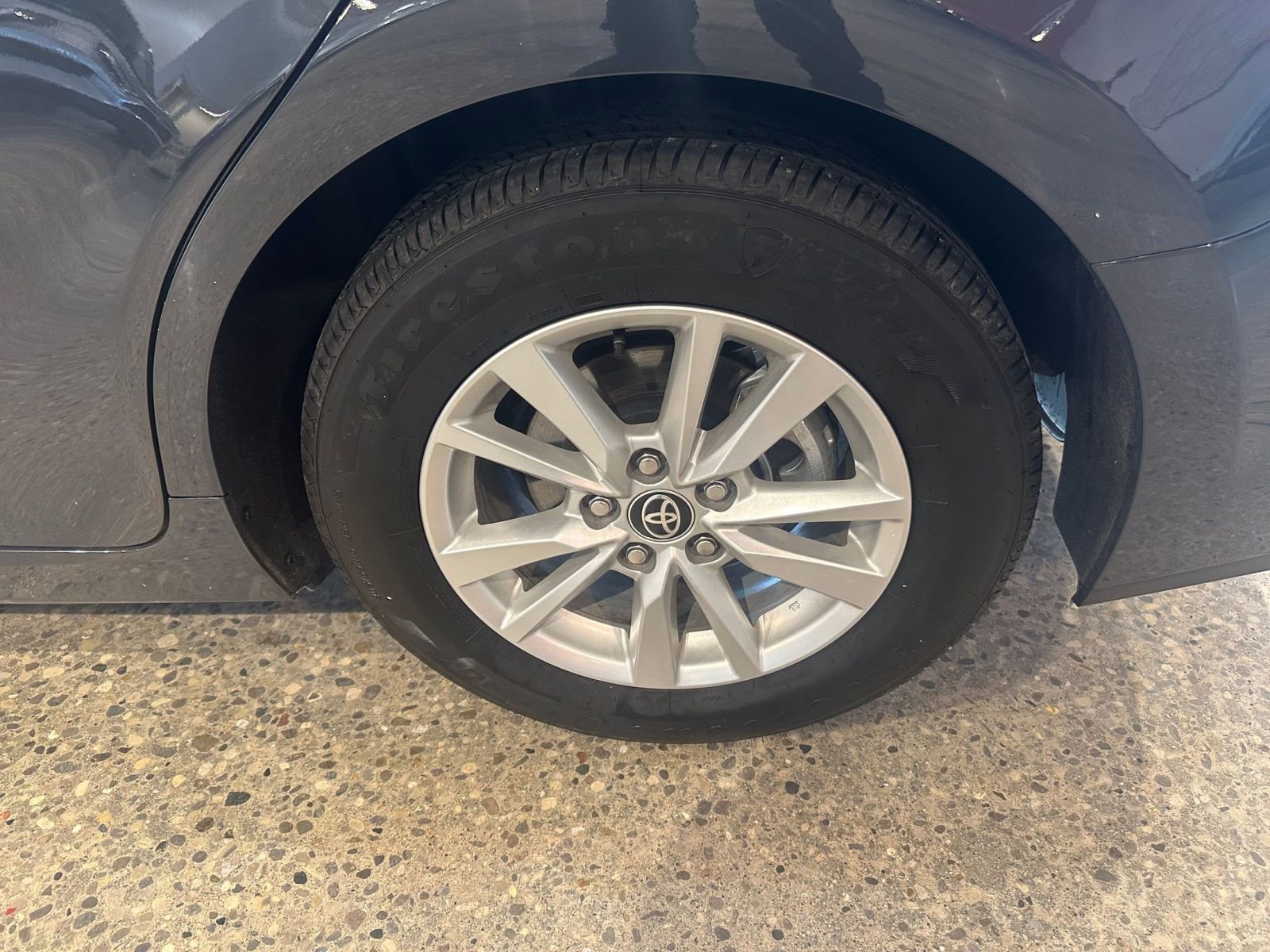 Thumbnail: 2025 Toyota Camry - 30