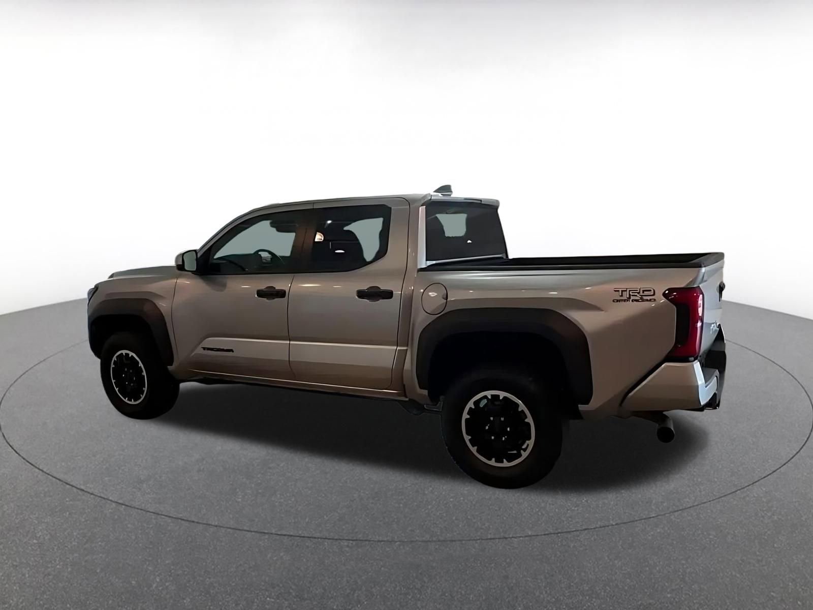 Thumbnail: 2025 Toyota Tacoma - 10