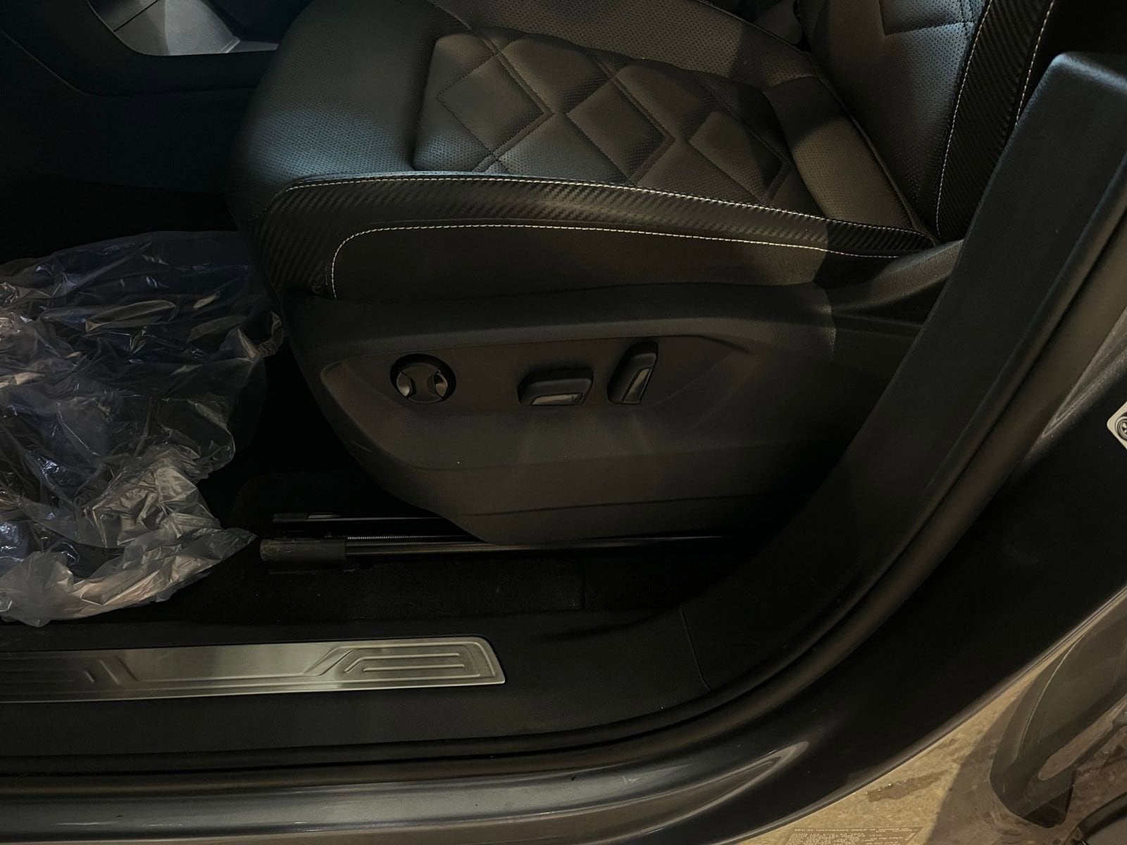 Thumbnail: 2025 Volkswagen Atlas - 22