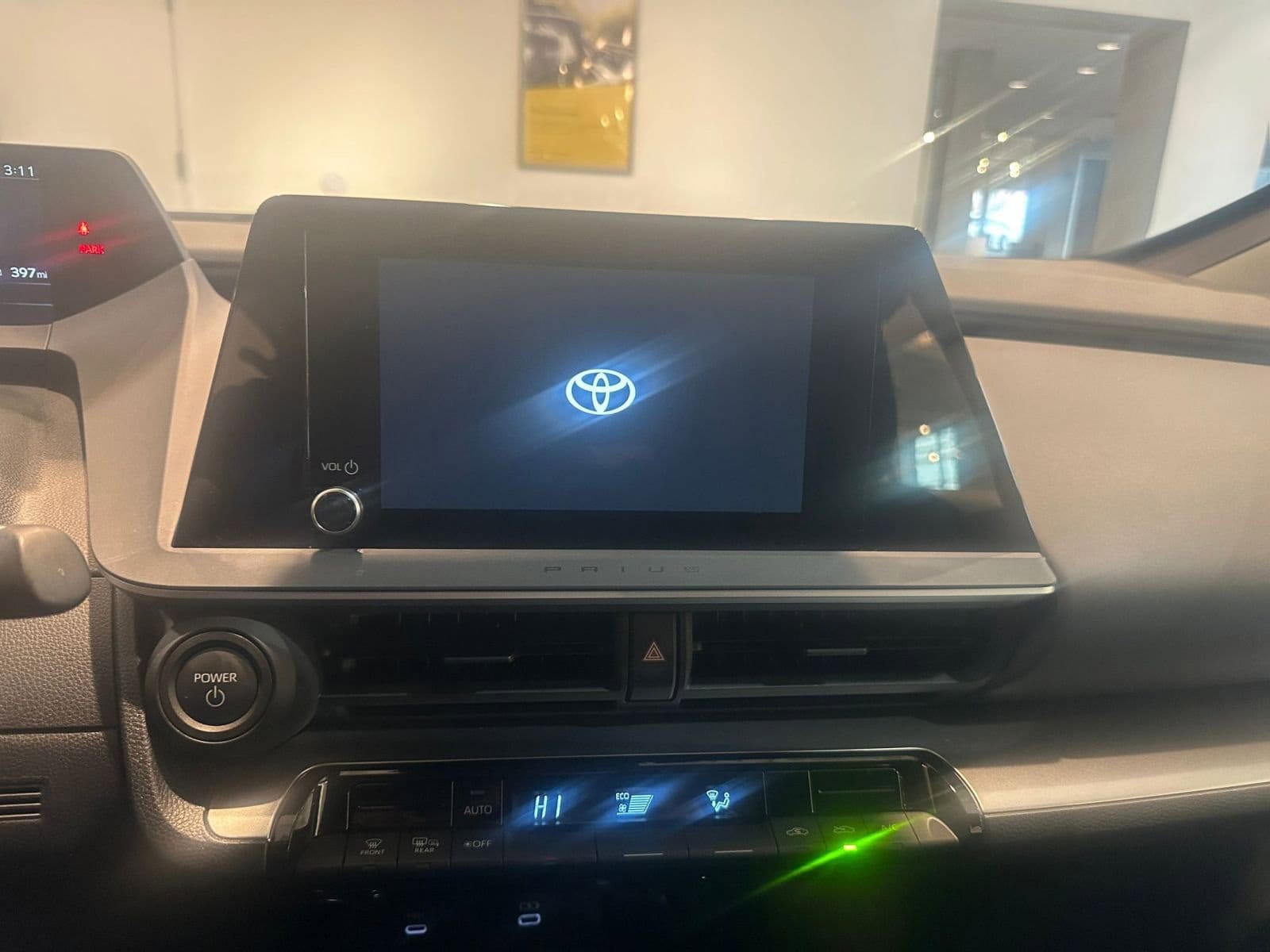 Thumbnail: 2025 Toyota Prius - 21