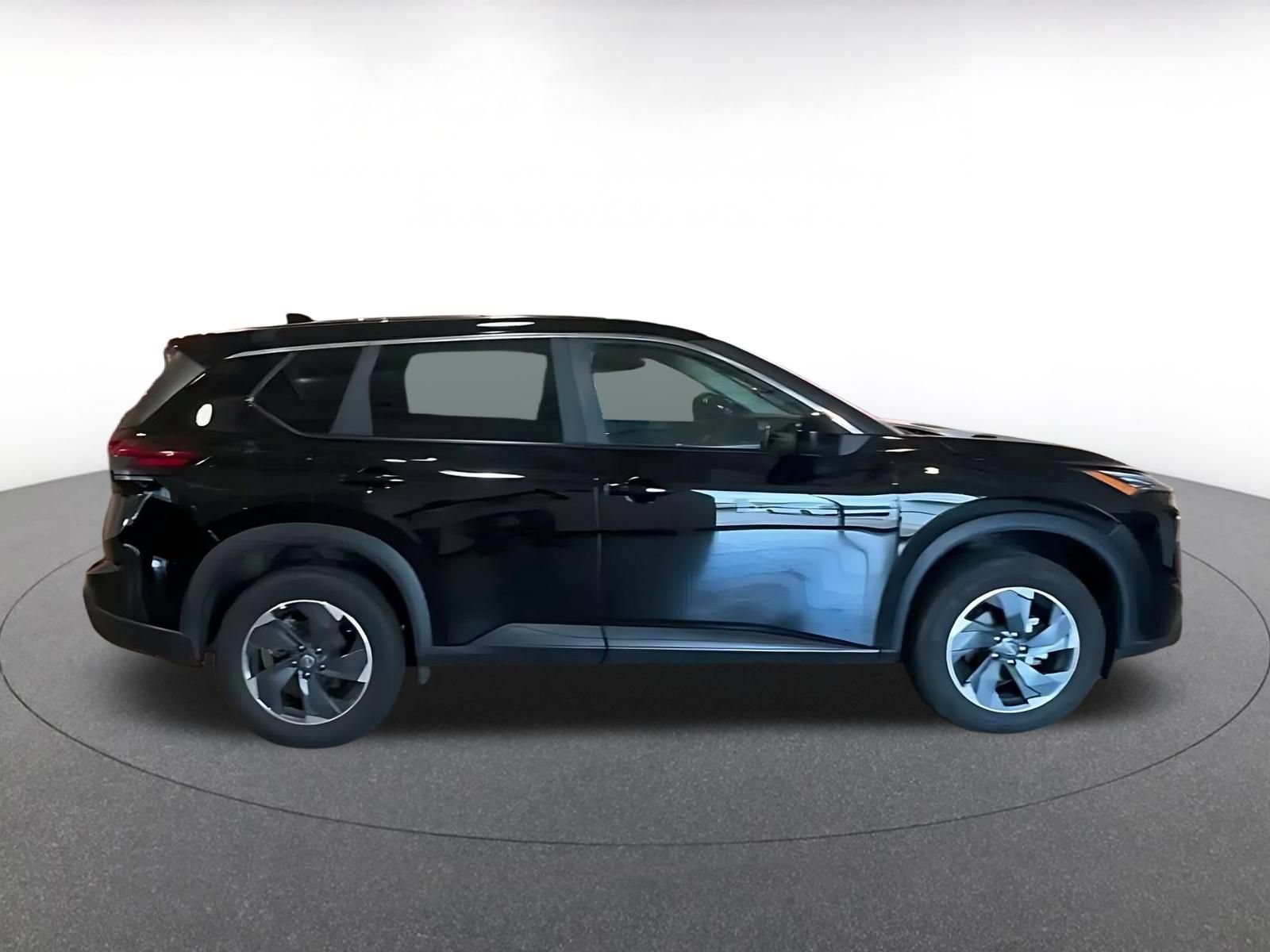 Thumbnail: 2025 Nissan Rogue - 12
