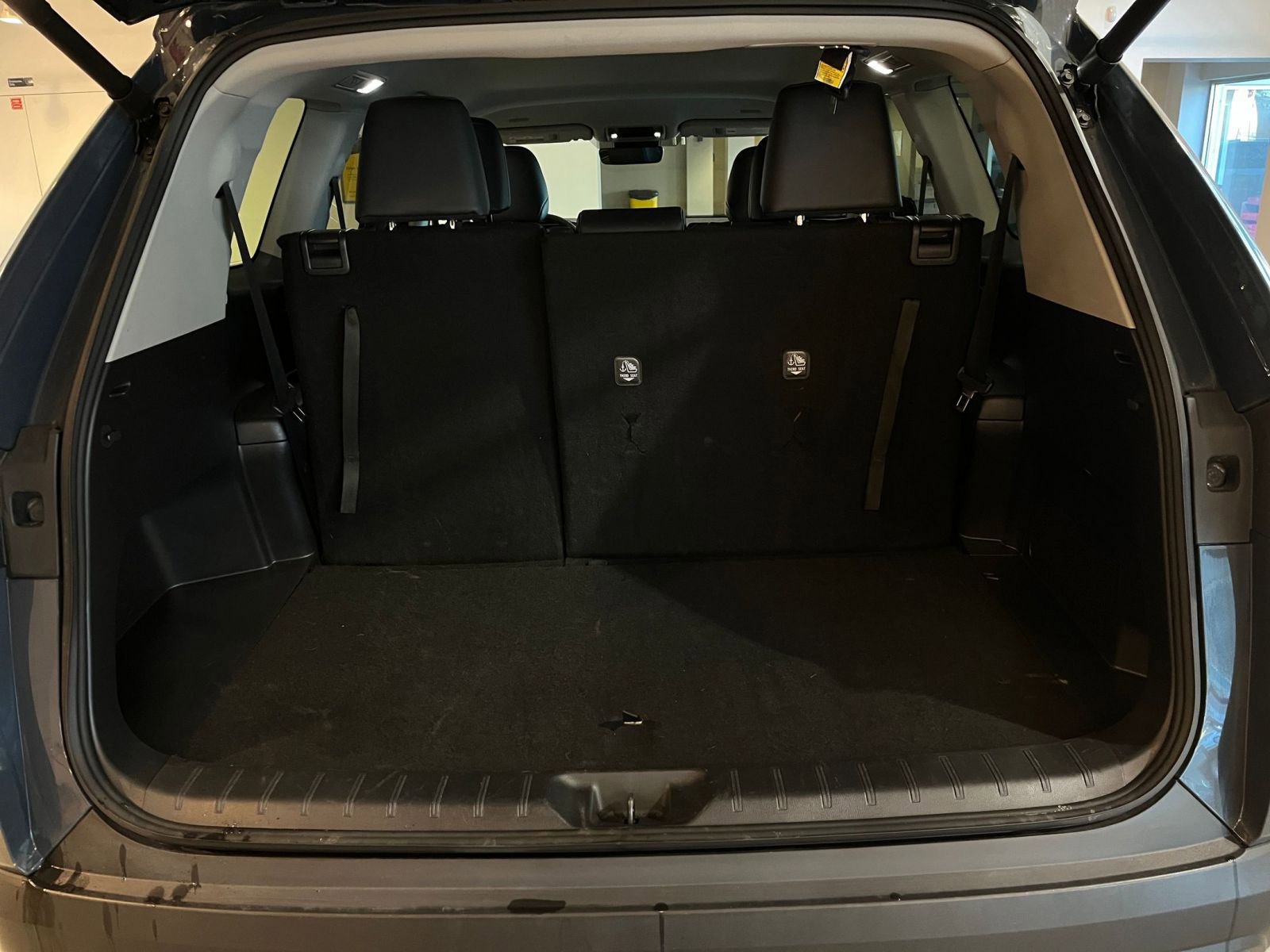 Thumbnail: 2025 Toyota Grand Highlander - 33