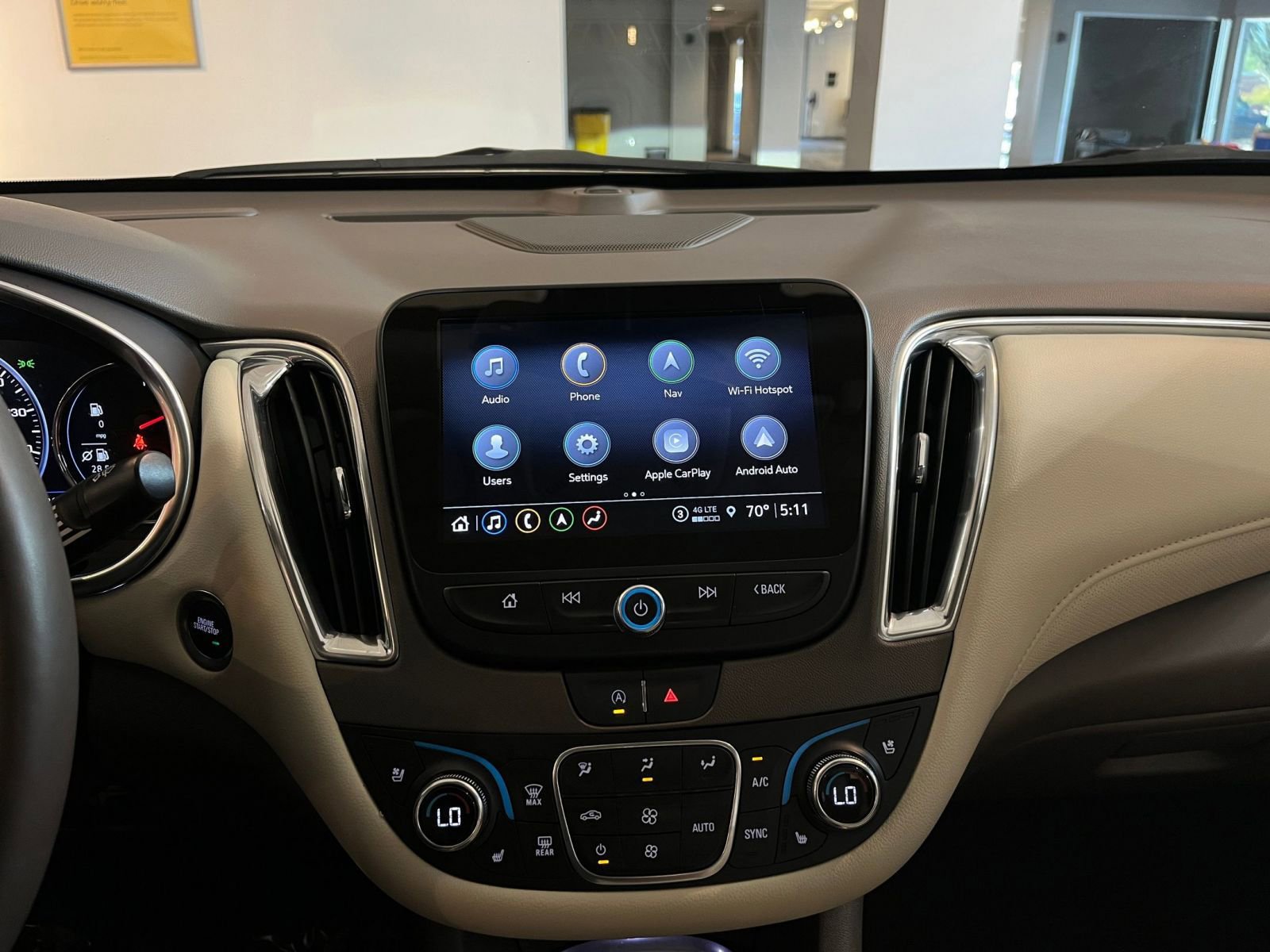 Thumbnail: 2024 Chevrolet Malibu - 21