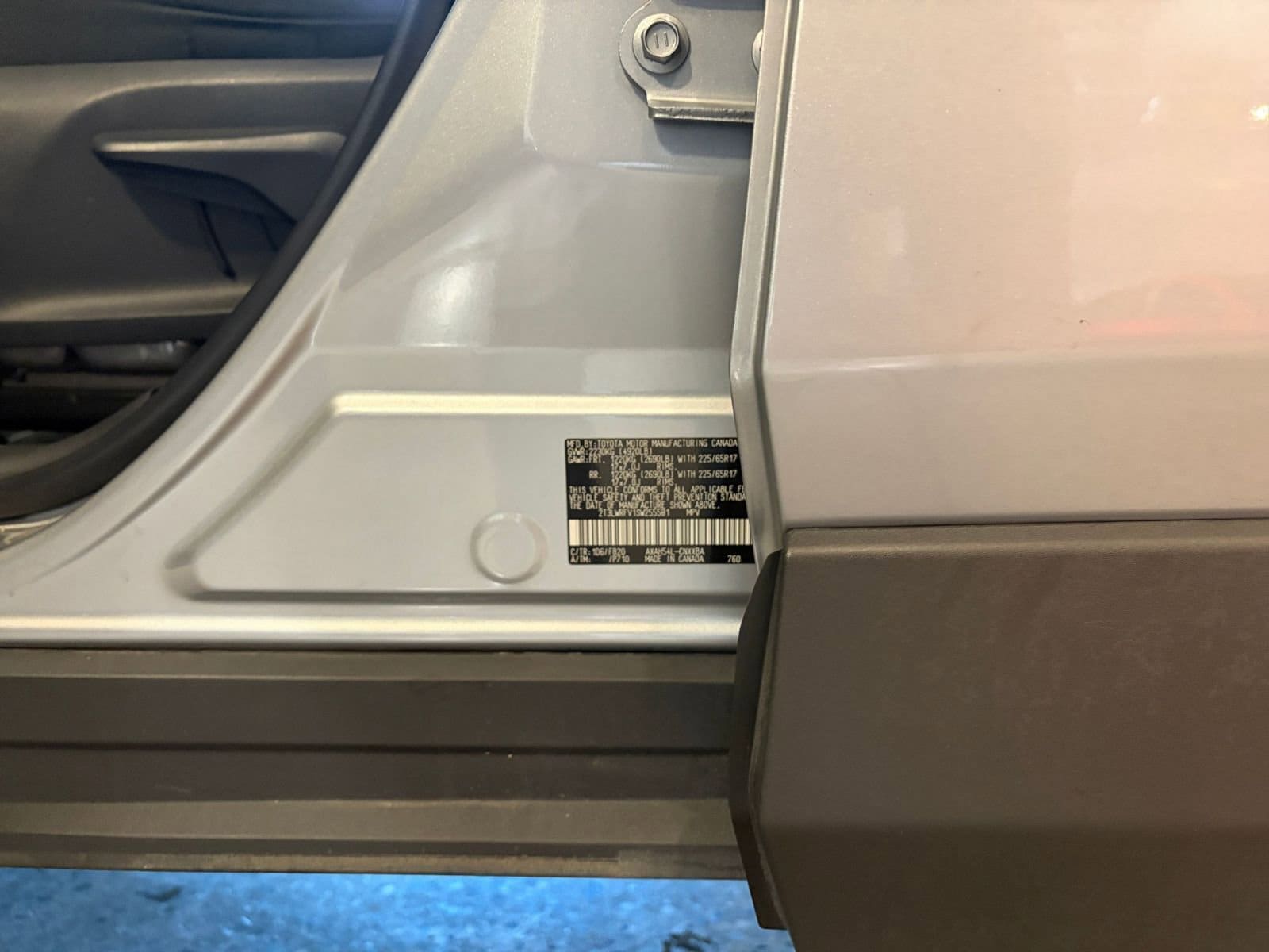 Thumbnail: 2025 Toyota RAV4 - 28