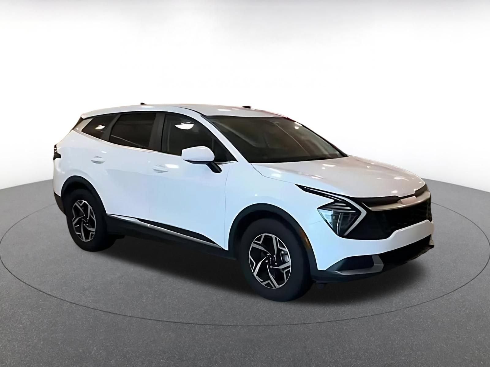 Thumbnail: 2025 Kia Sportage - 2